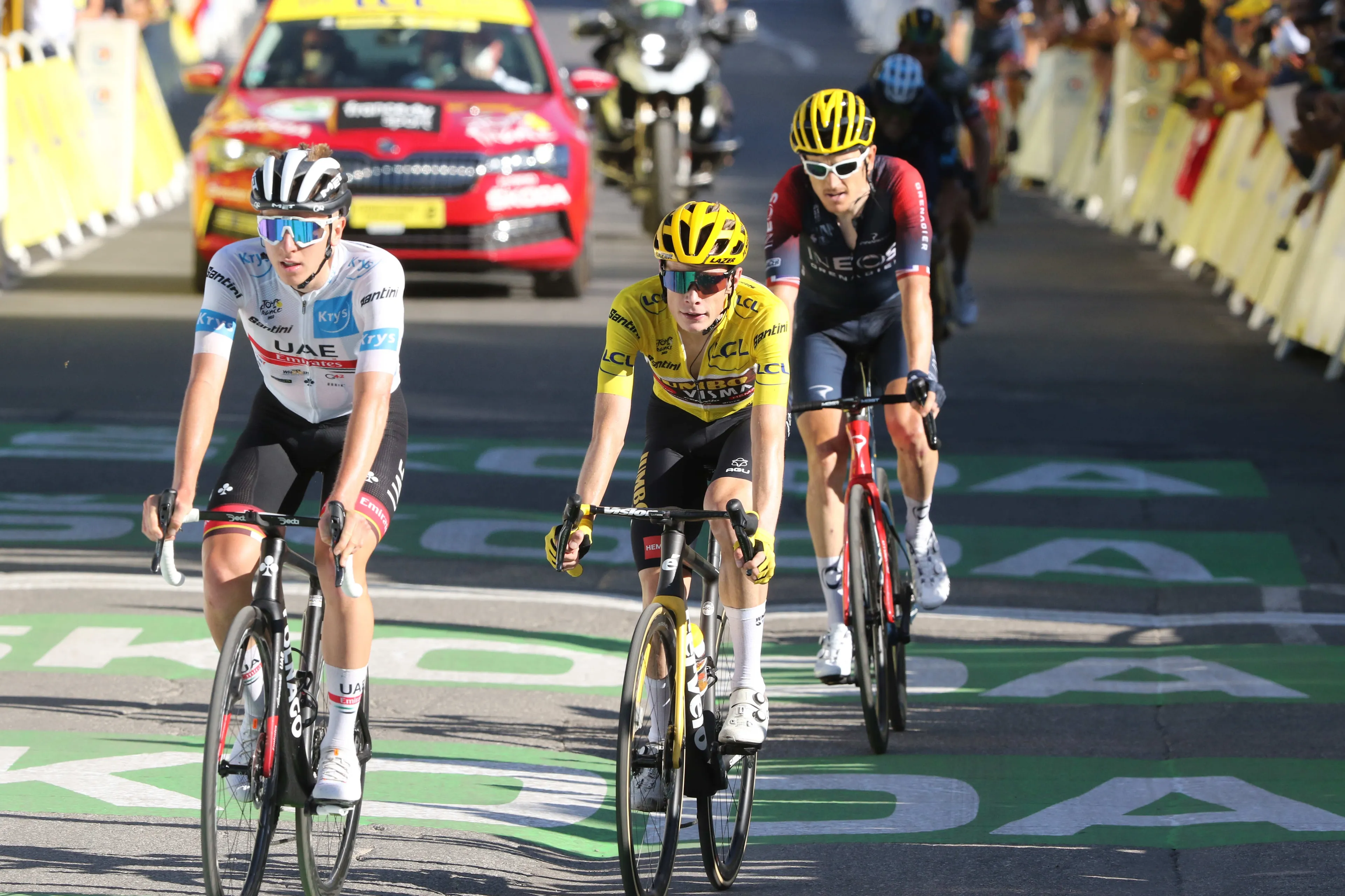 Geraint Thomas: ' Everyone is pushing to get back up there but It's hard'