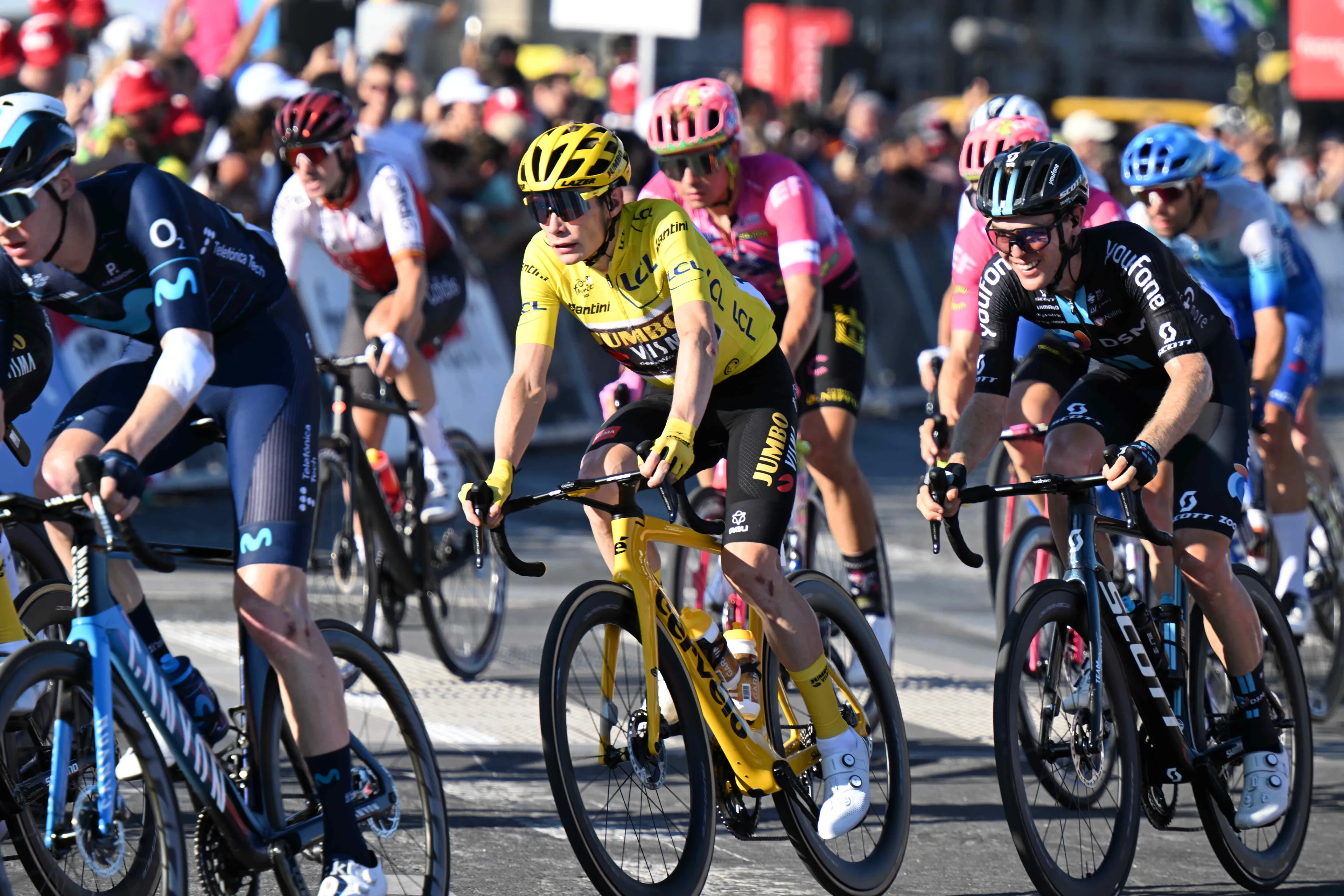 Jonas Vingegaard wins Singapore Criterium