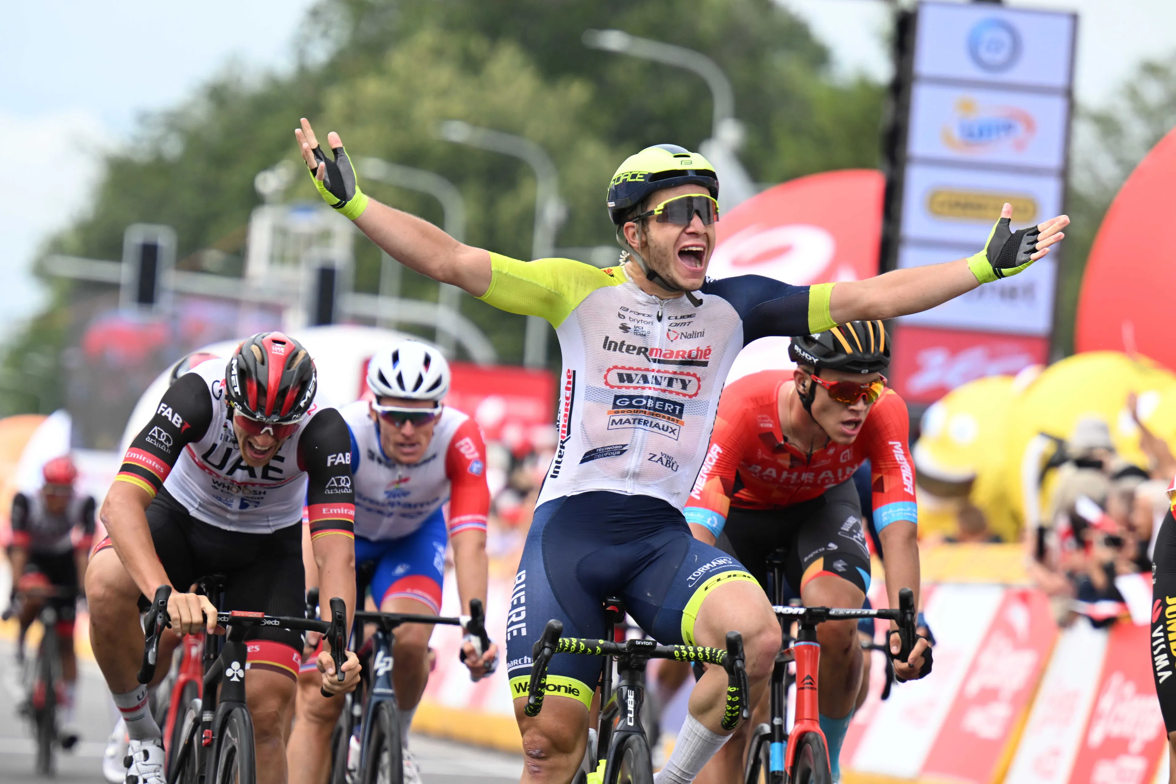 UPDATE: Madis Mihkels AND Gerben Thijssen taken out of Tour of Guangxi after 'racist gesture'
