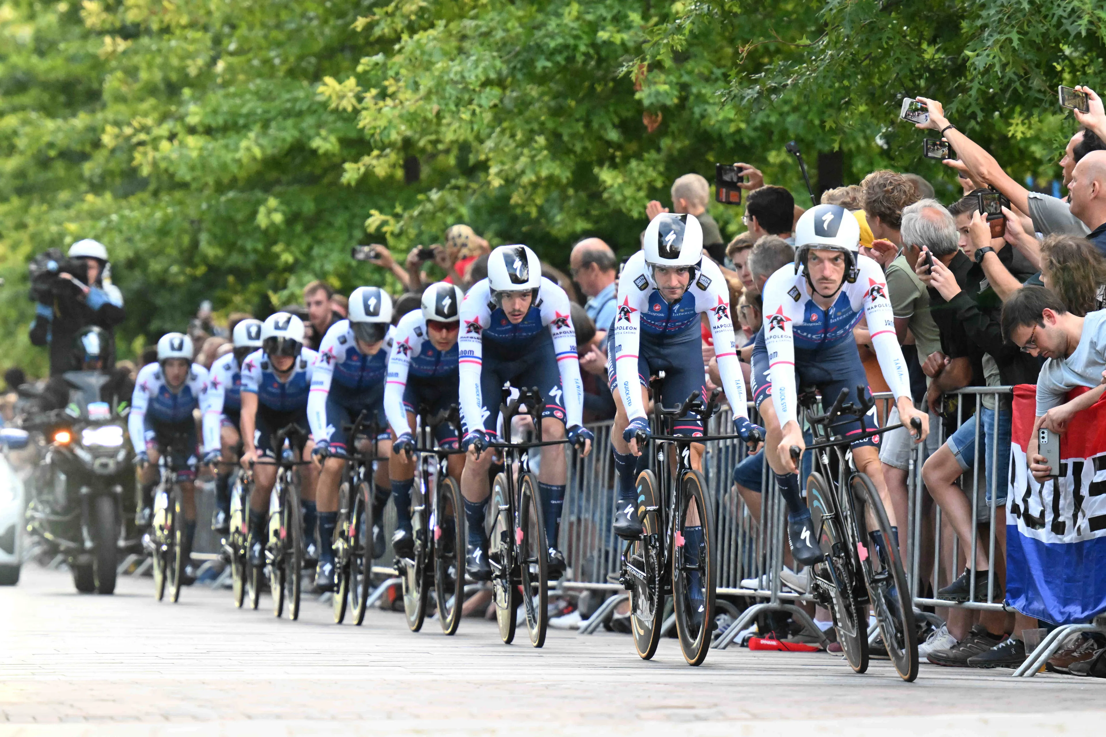 Evenepoel shows good signs on opening day despite having "done very long turns"