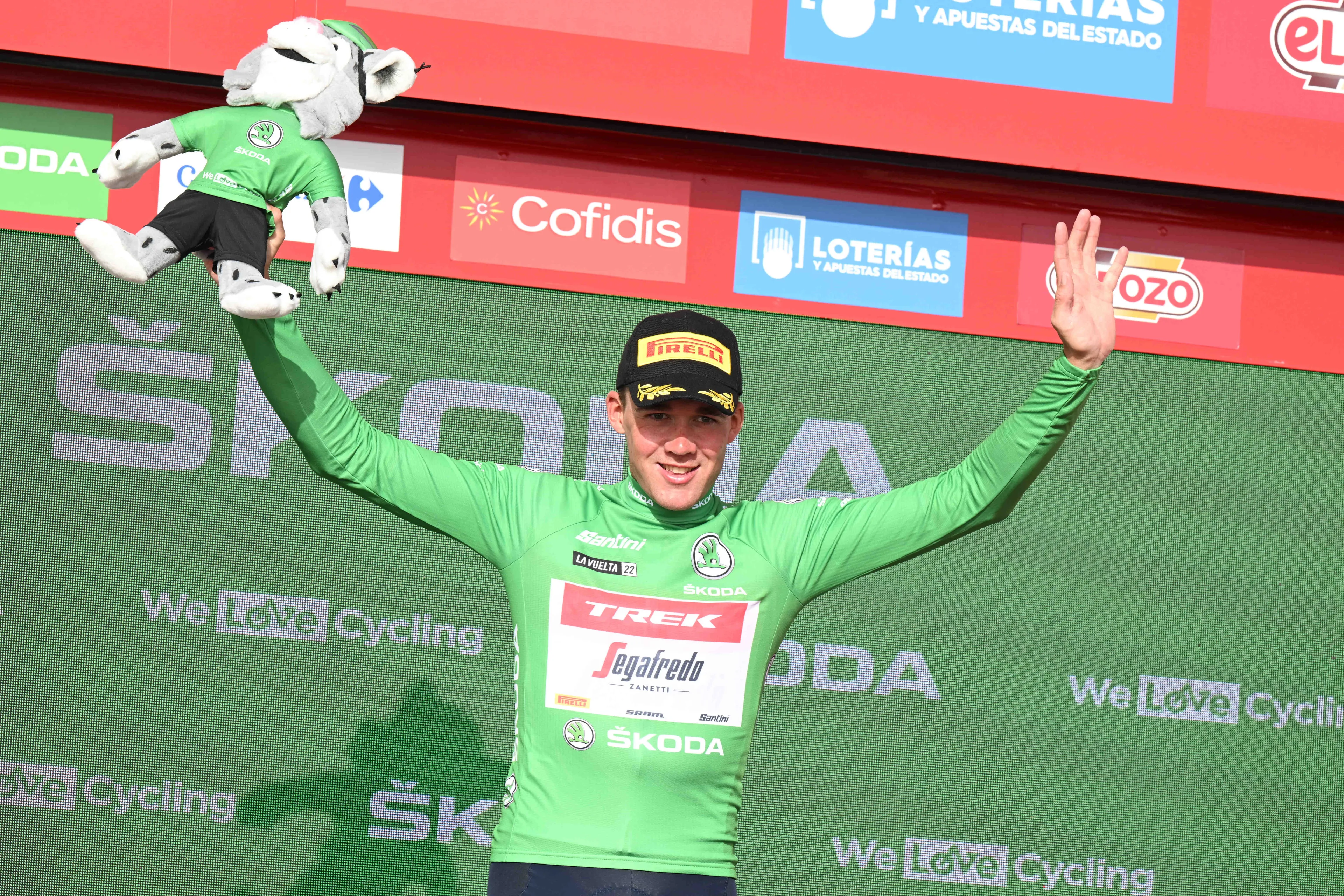 Mads Pedersen narrowly misses the final stage win against Sebastian Molano -  "Molano was just faster than me, and that’s how it is"