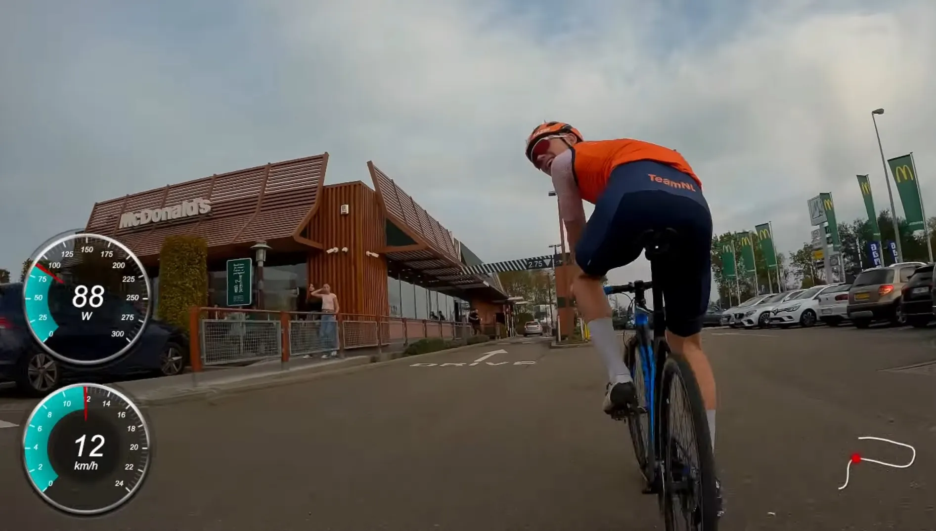 Video: After podium in Maasmechelen, CX rider races around McDonald's