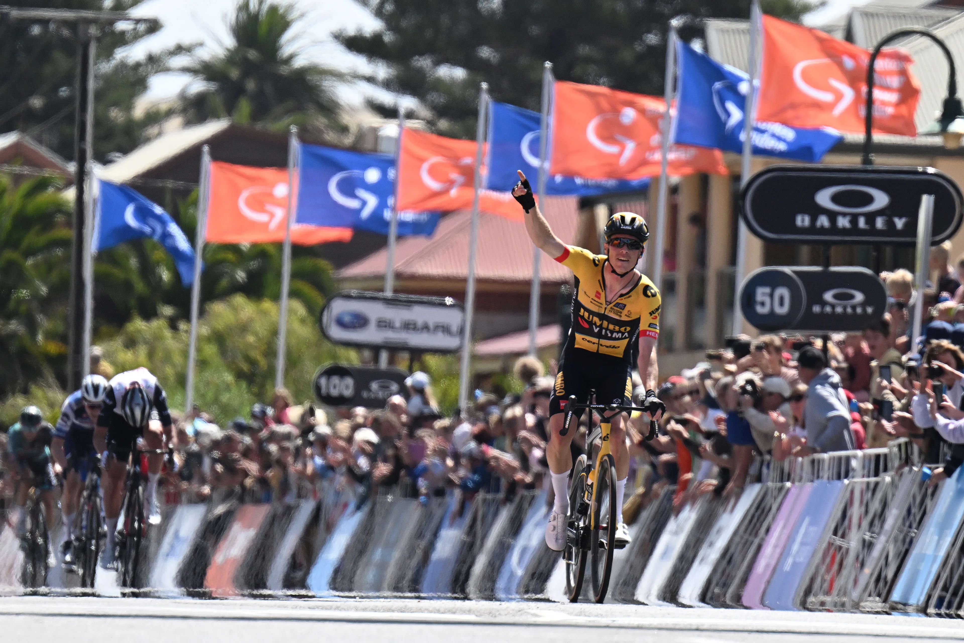 Tour Down Under: Rohan Dennis wins stage 2 as GC race explodes and Alberto Bettiol cracks