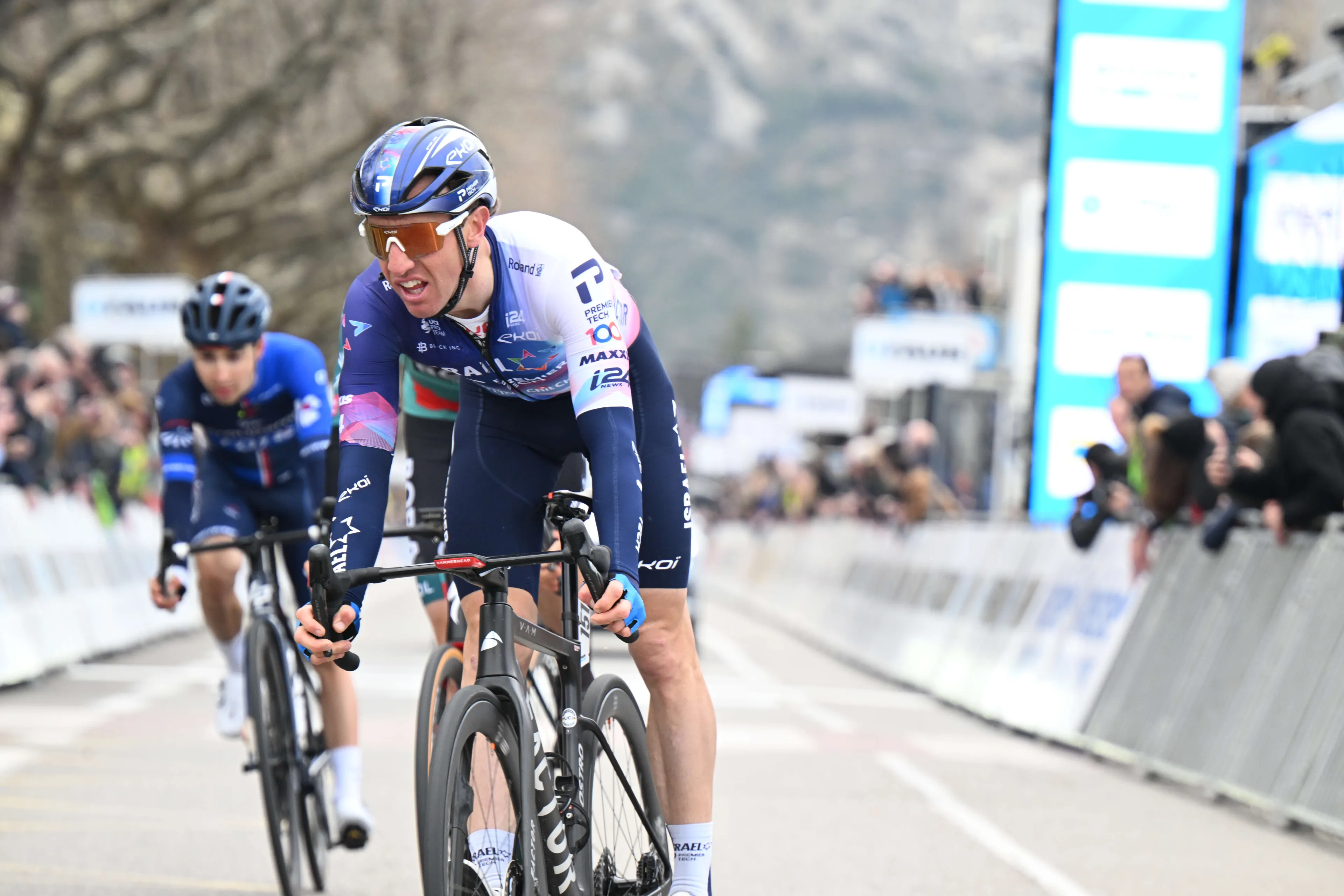 Michael Woods climbs to a brilliant victory on stage 3 of La Route d'Occitanie