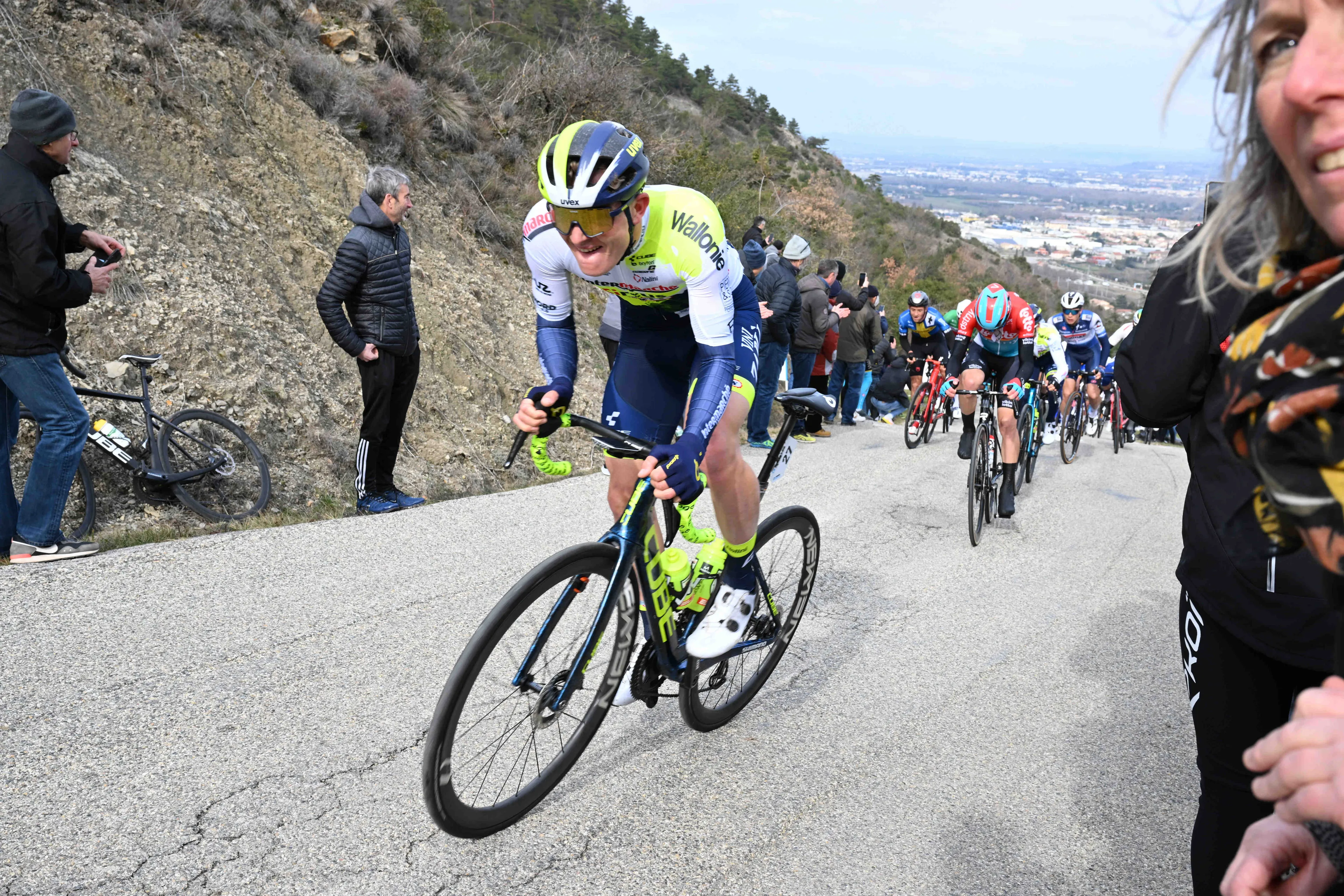 Criterium du Dauphiné: Georg Zimmermann wins stage 6 out of breakaway, GC fight sees no differences in hilltop finish
