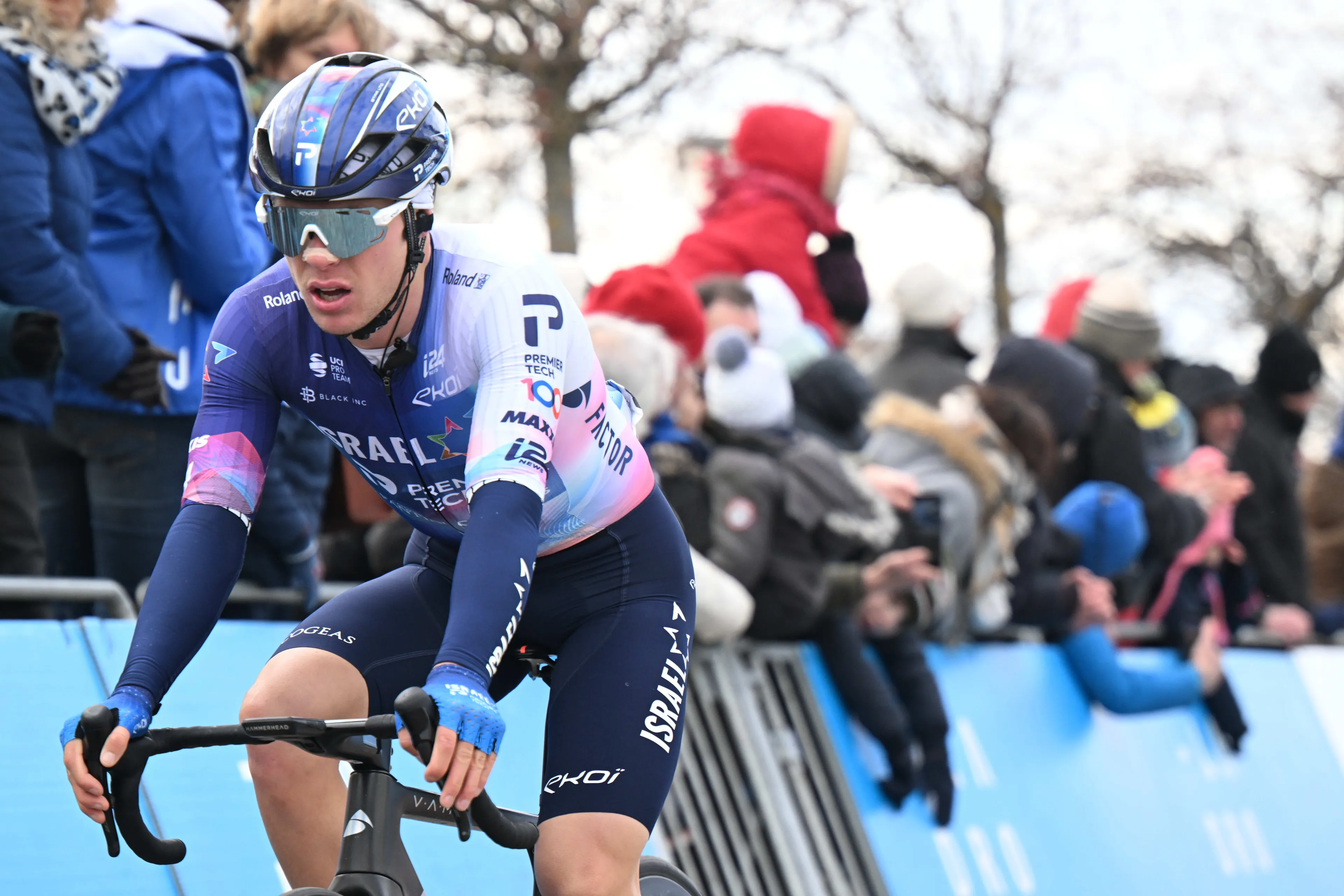 "We were the team that everyone had eyes on" - Corbin Strong just misses out on podium at Cadel Evans Great Ocean Road Race