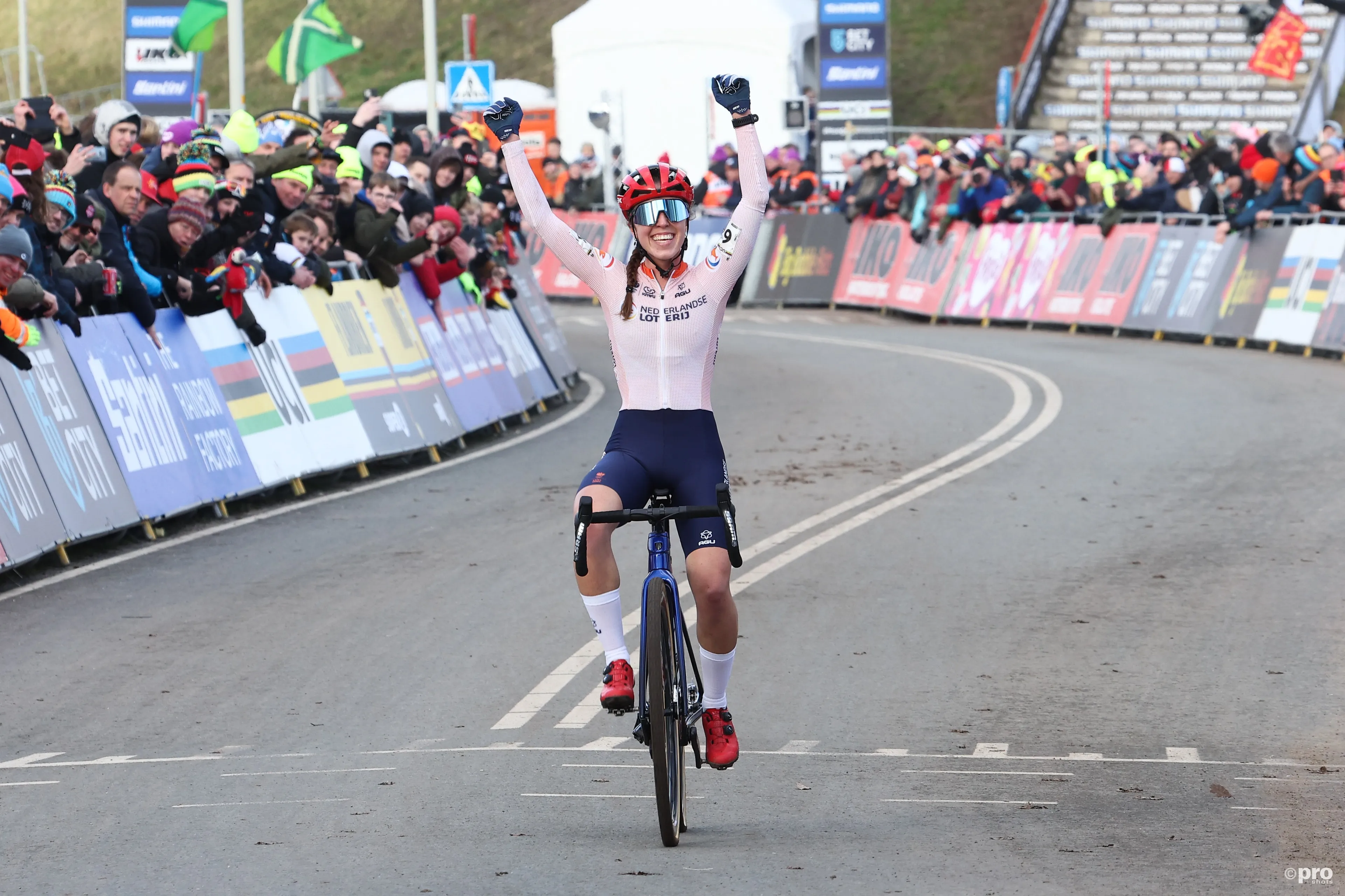 Shirin van Anrooij takes victory at under-23 women's race at Cyclocross World Championships