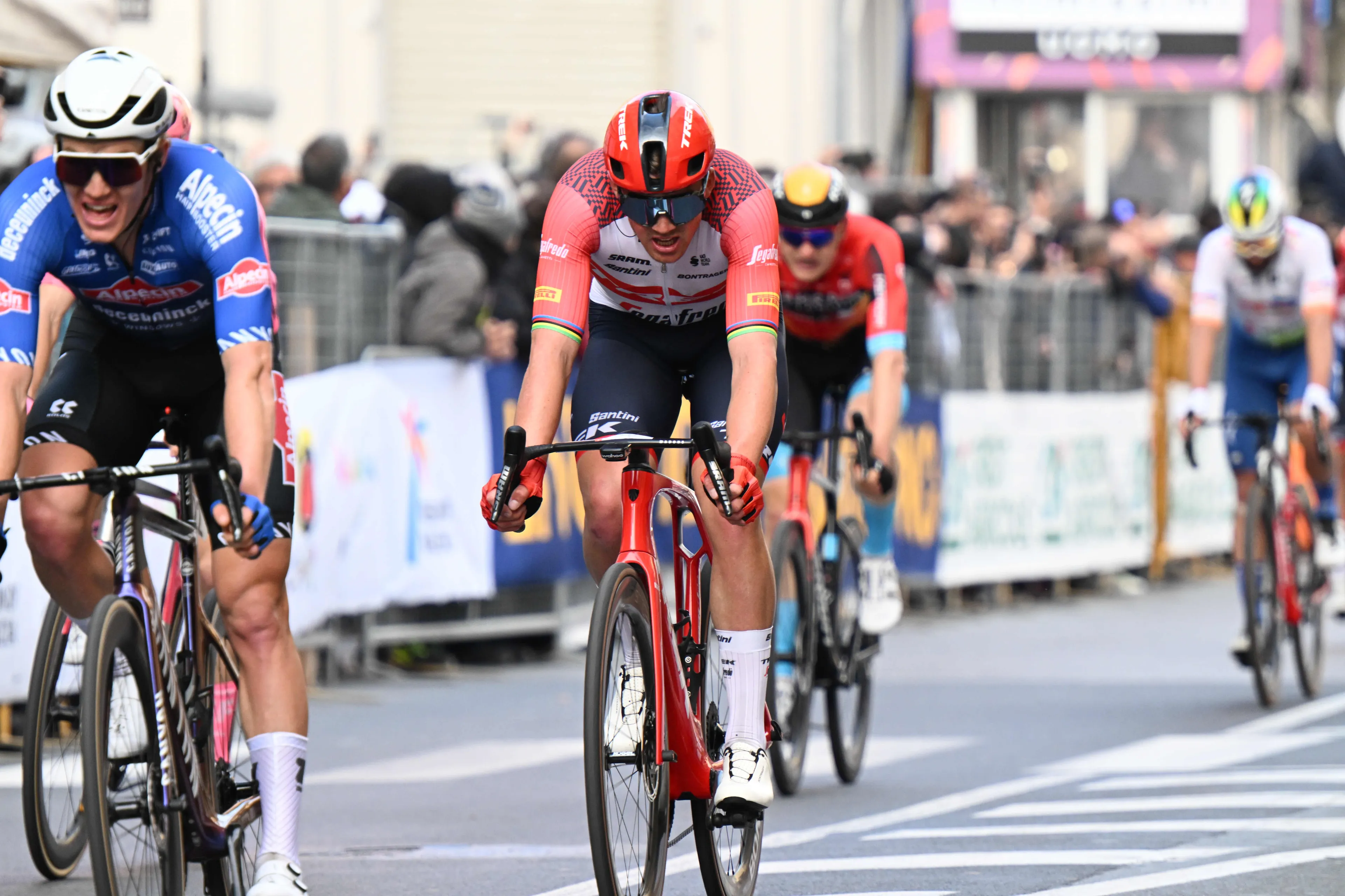 "I just couldn’t follow" - Mads Pedersen sixth for second consecutive time at Milano-Sanremo, broken by Pogacar attack
