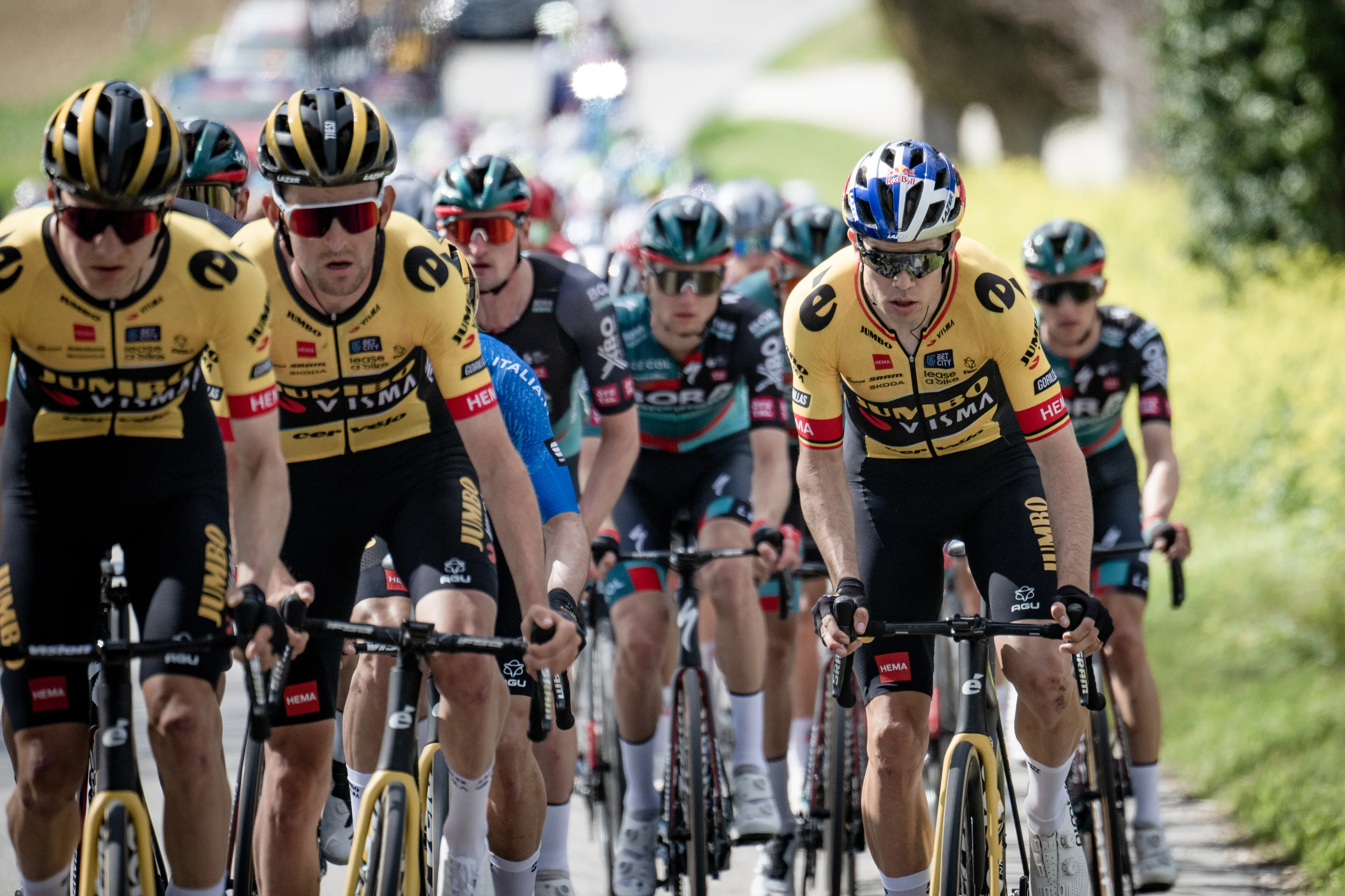 Final startlist Gent-Wevelgem with van Aert, Merlier, Jakobsen, Philipsen, Ganna, De Lie, Pedersen, Girmay, Cavendish