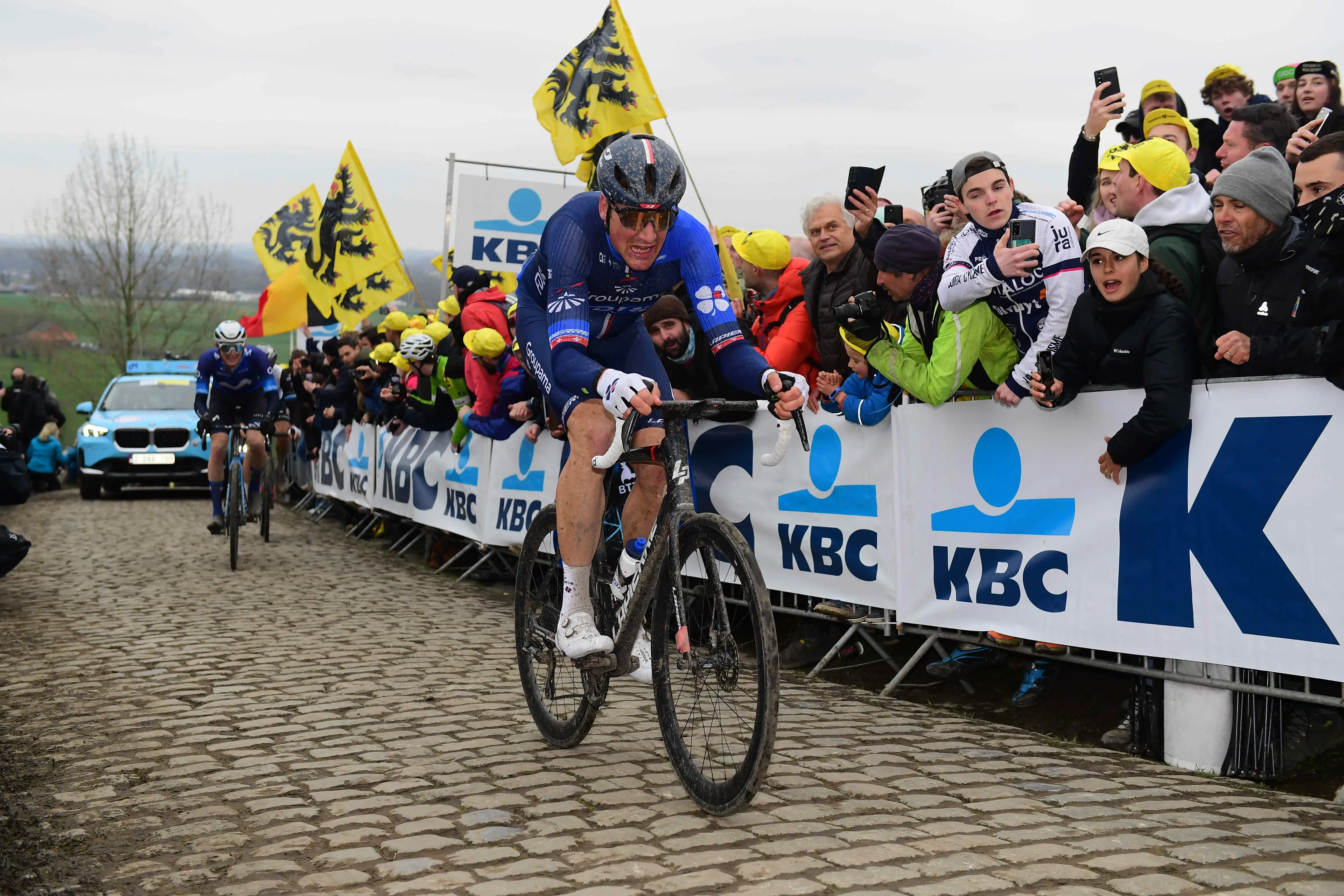 A Groupama - FDJ confirma Stefan Küng no Paris-Roubaix e Valentin Madouas na Volta à Flandres.
