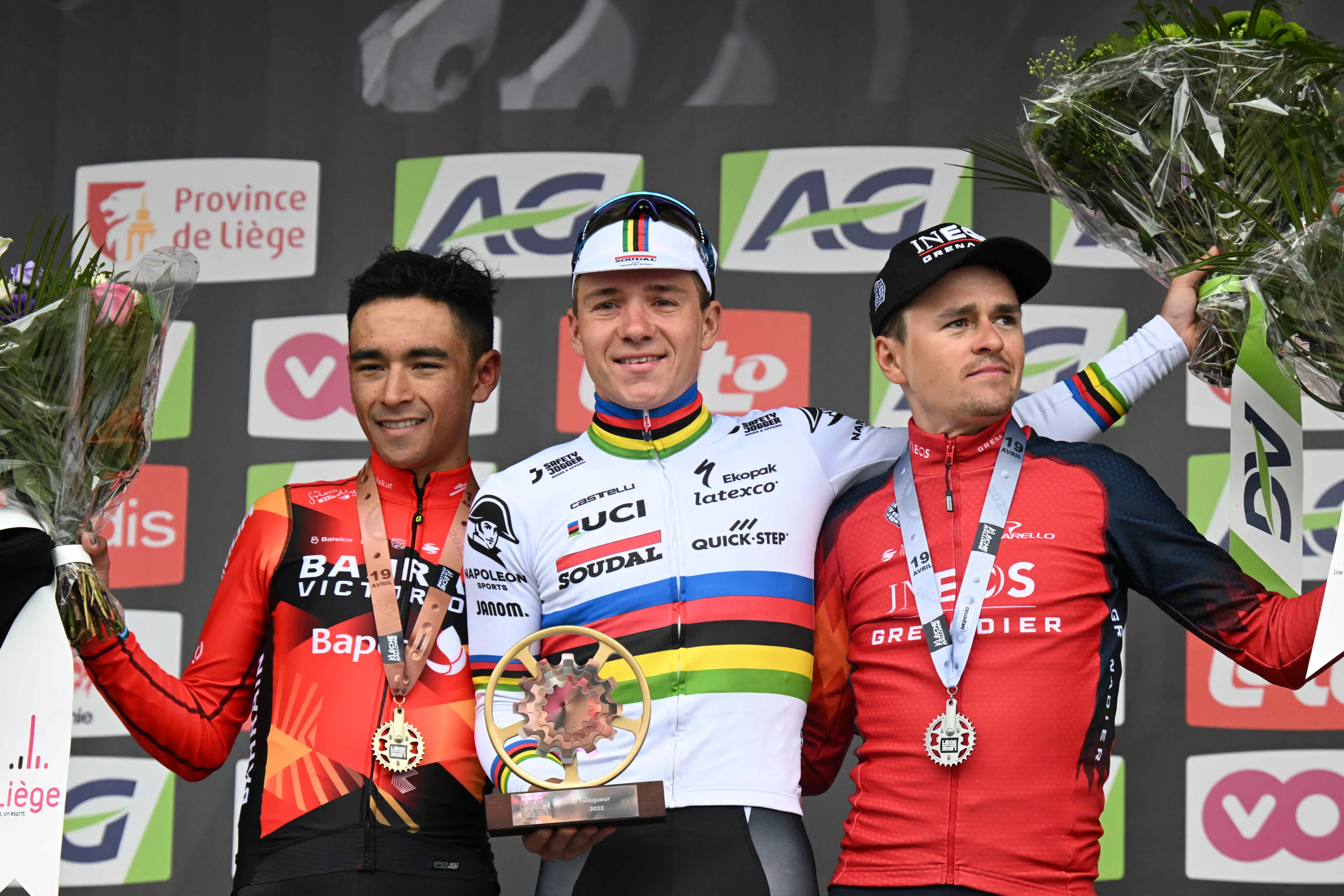 “I now have that photo of a victory in the rainbow jersey" - Remco Evenepoel takes "magical" Liège-Bastogne-Liège win