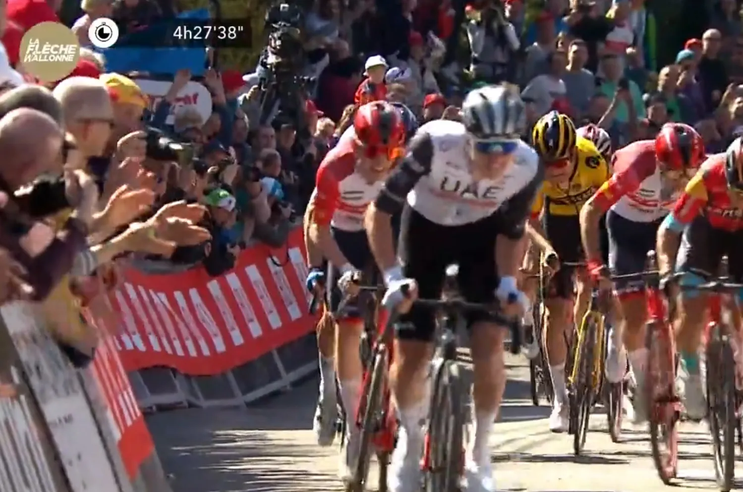 VIDEO: Tadej Pogacar's winning attack at the Mur de Huy