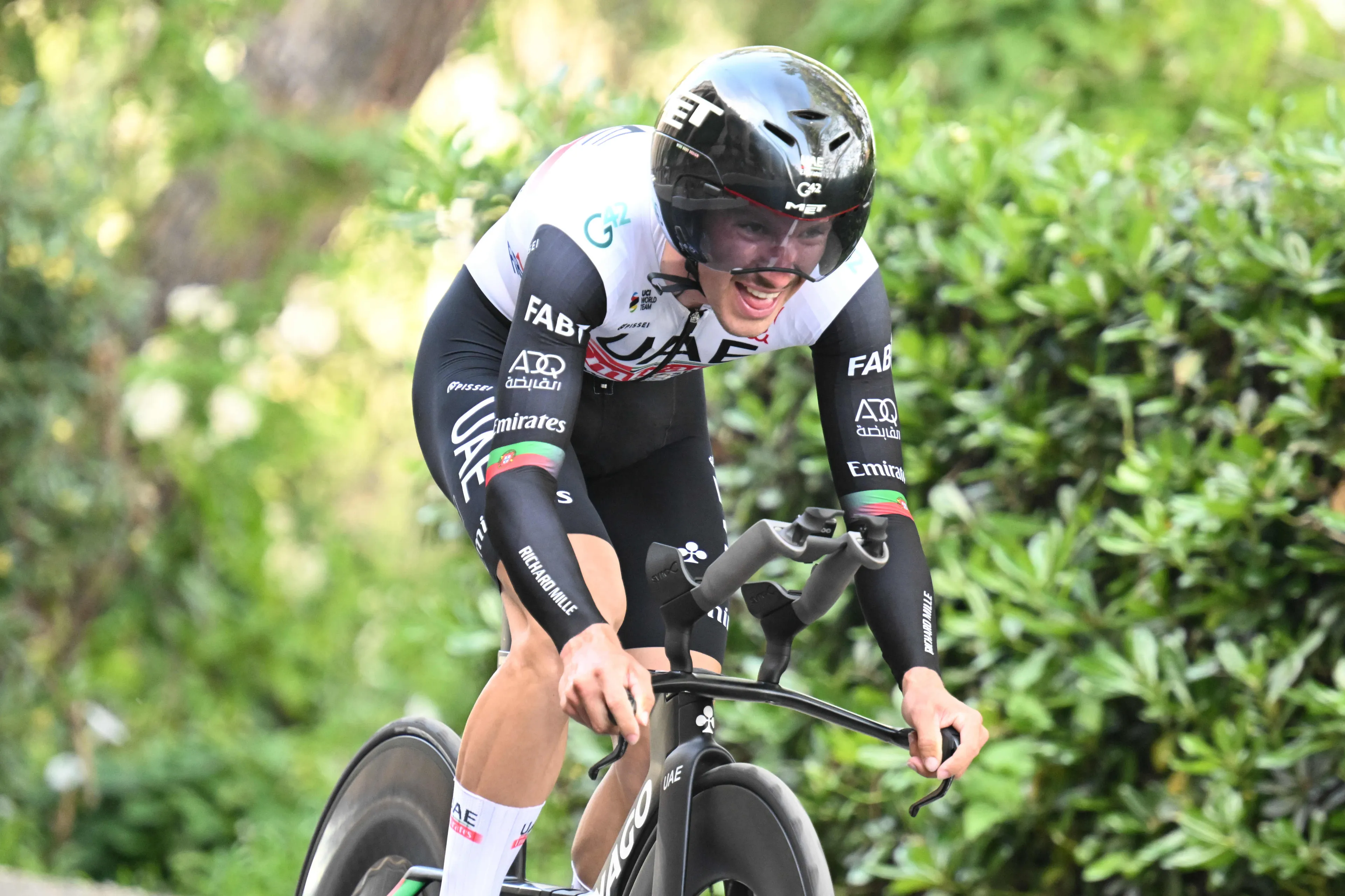 "I expected him to win, but he won with a bigger margin than I thought" - João Almeida happy with third but surprised with Evenepoel dominance
