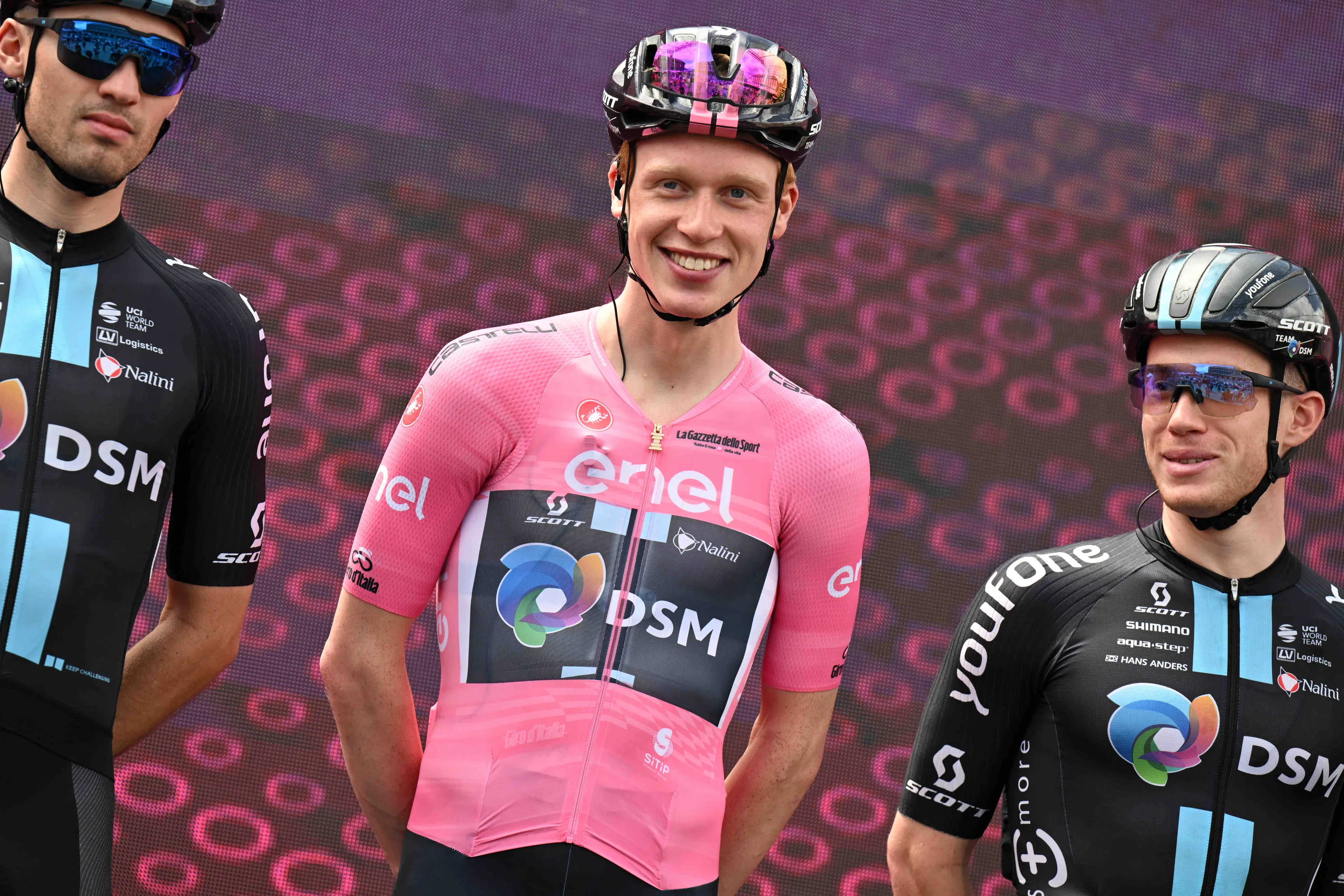 CyclingUpToDate Rating 2023 | Team DSM - Firmenich: 5
