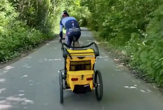 VIDEO: Julian Alaphilippe's brutal training session up a mountain pass with his son on his back