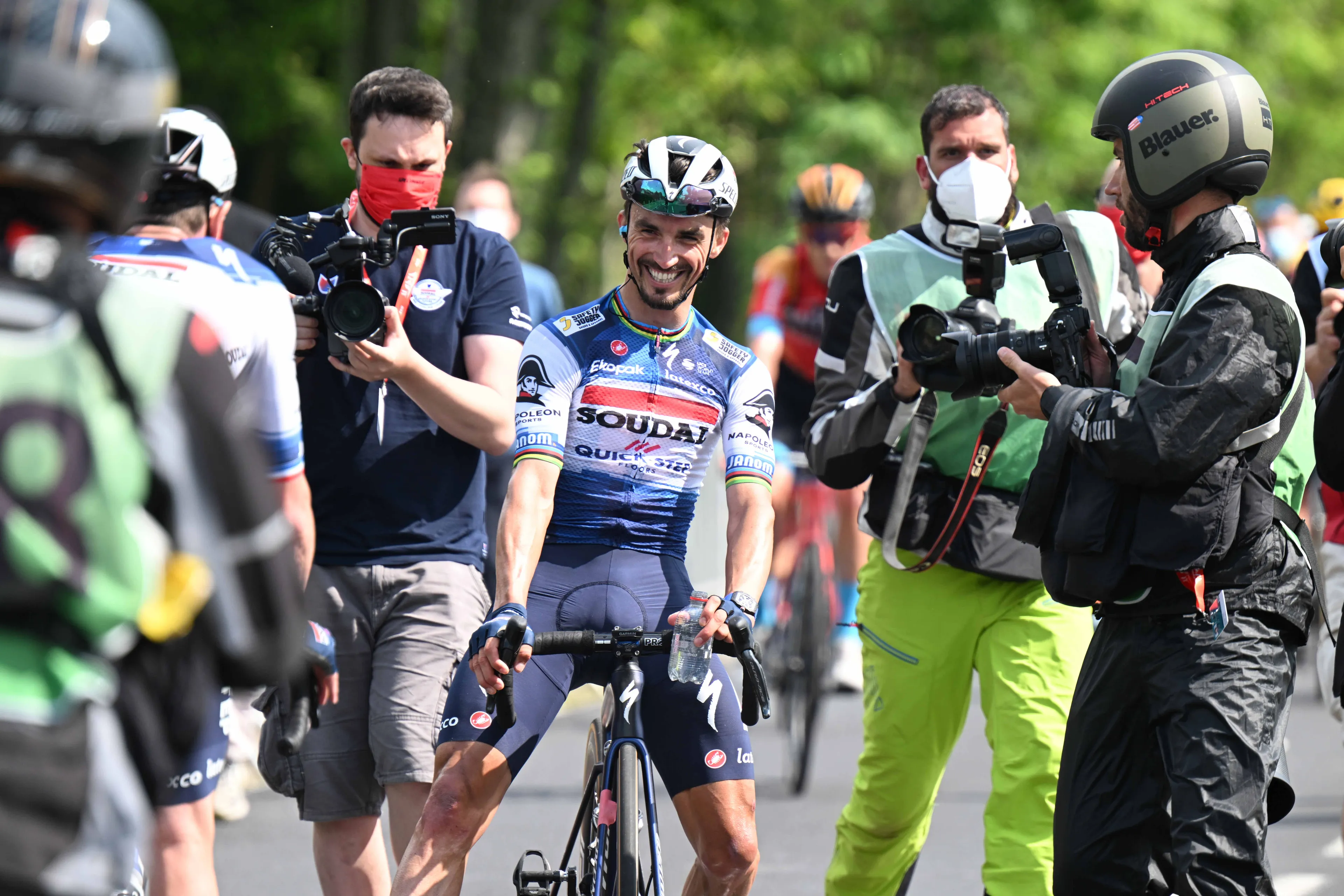 A TotalEnergies pensa oferecer um contrato a Julian Alaphilippe: "Ele pode ser o nosso novo Peter Sagan"