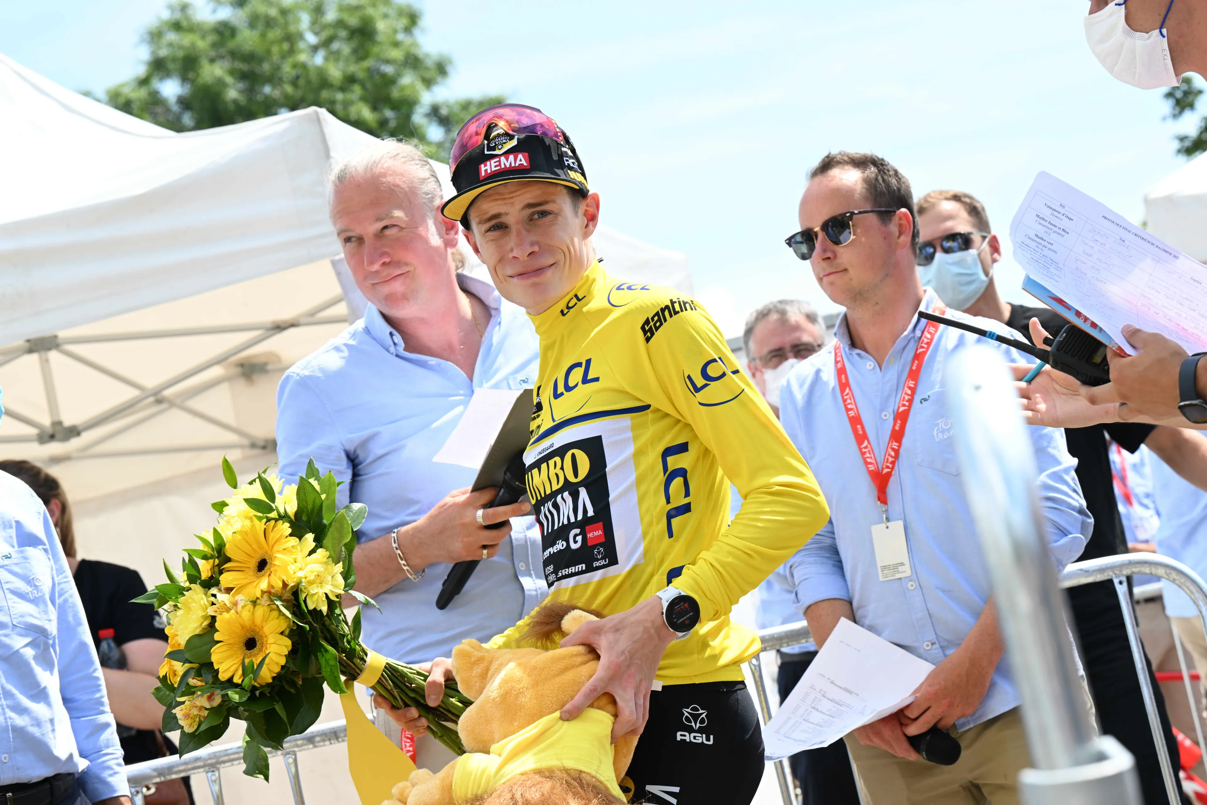 Jonas Vingegaard on Primoz Roglic' Tour de France absence: "Wouldn't it have been easier with him there? Yes and no"