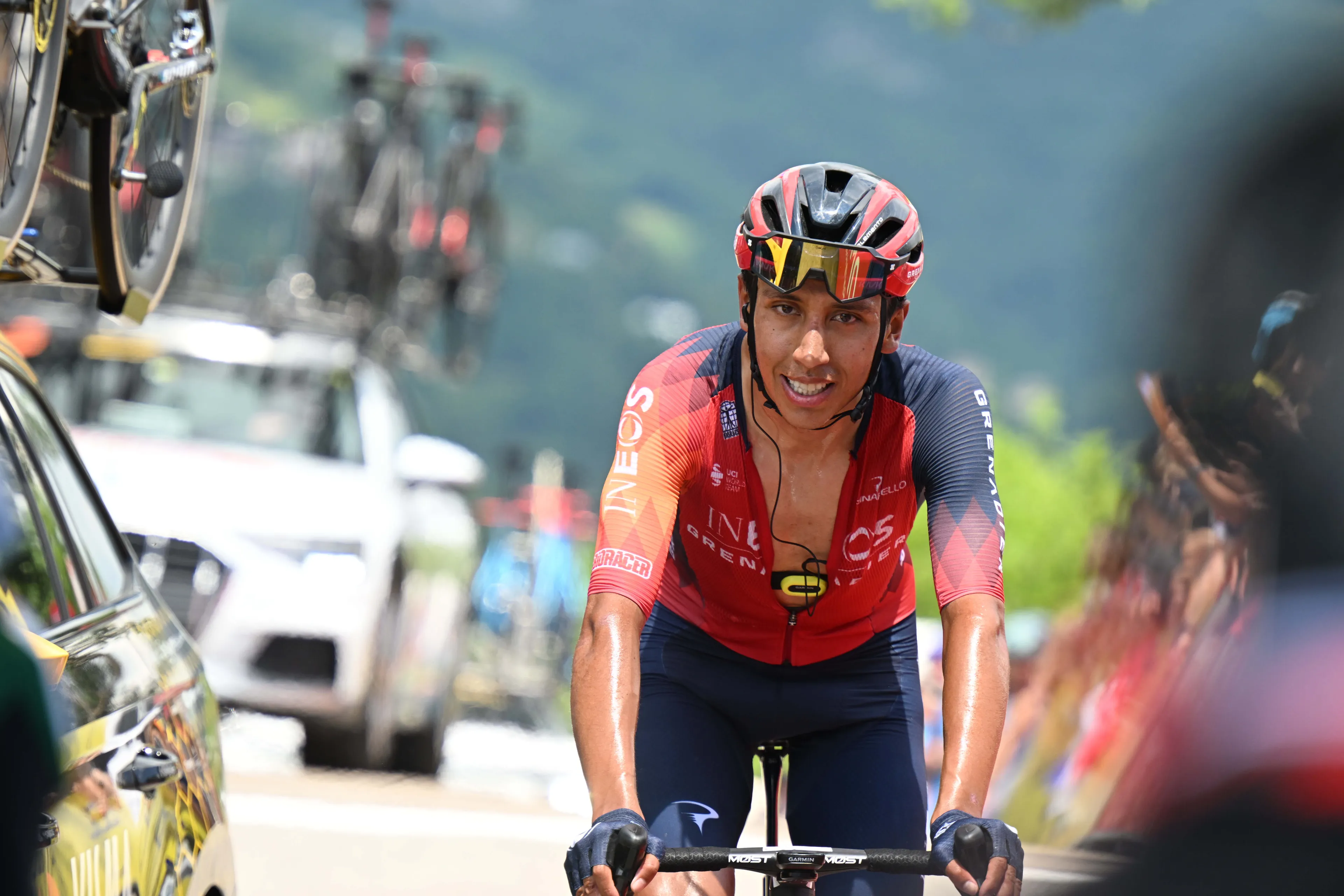 An excited Egan Bernal on his feelings at the Colombian Nationals: "I felt like the Egan of before, I passed each relay at full speed, without fear, like I used to race before"