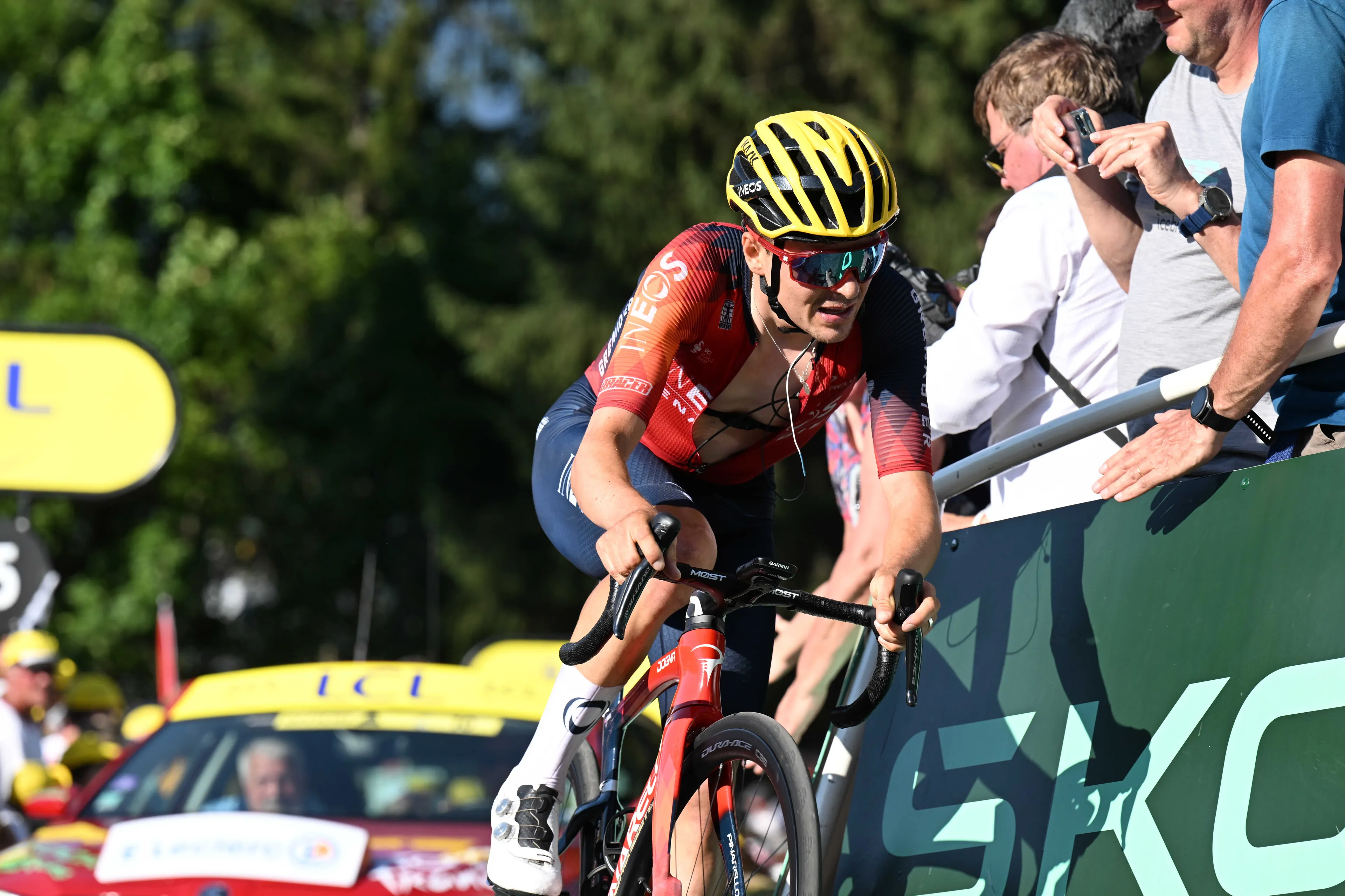Tom Pidcock: "We're going to give it everything to keep Carlos Rodriguez in 3rd"