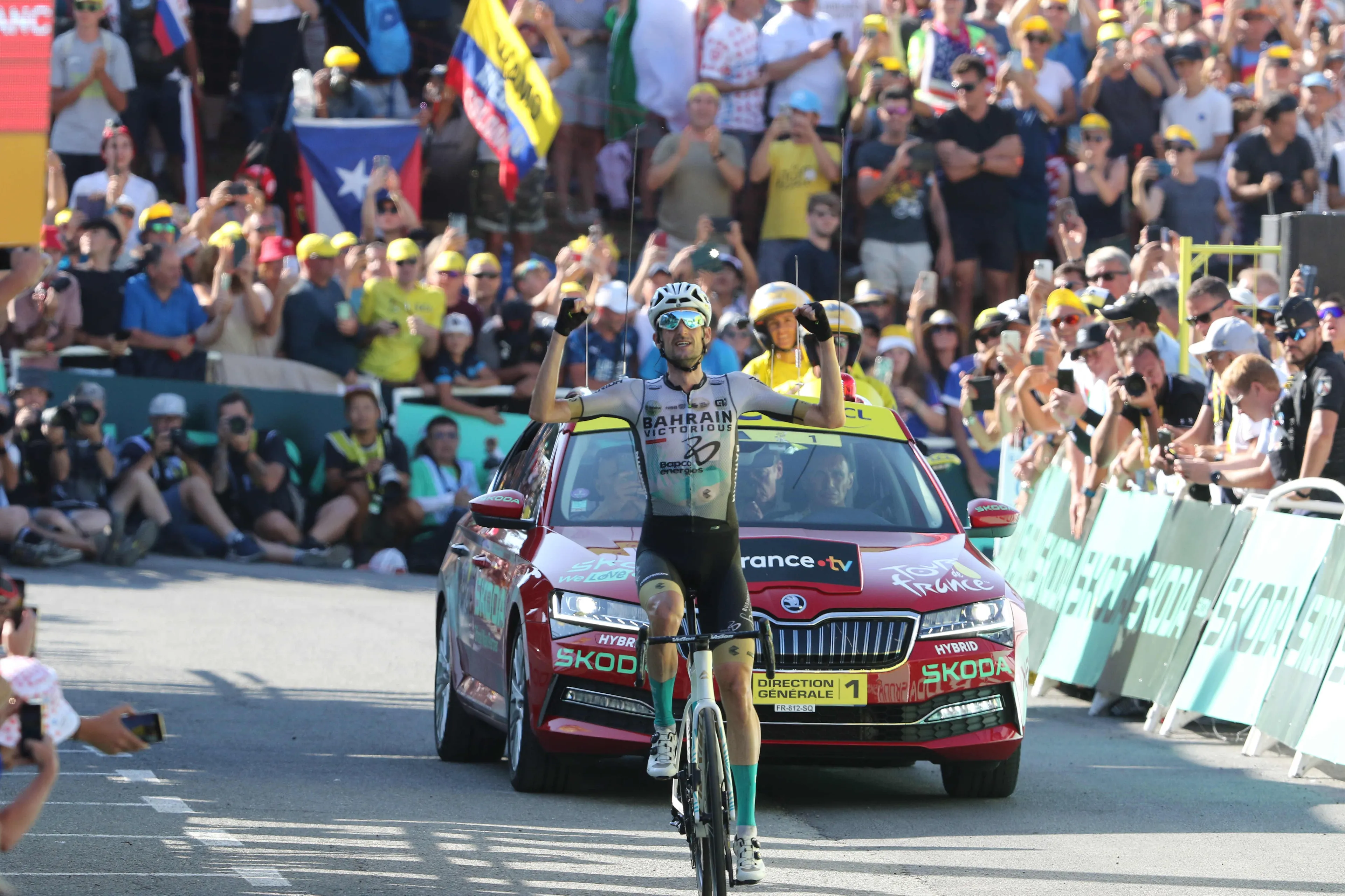 Wout Poels solos to summit stage 15 victory at the Tour de France