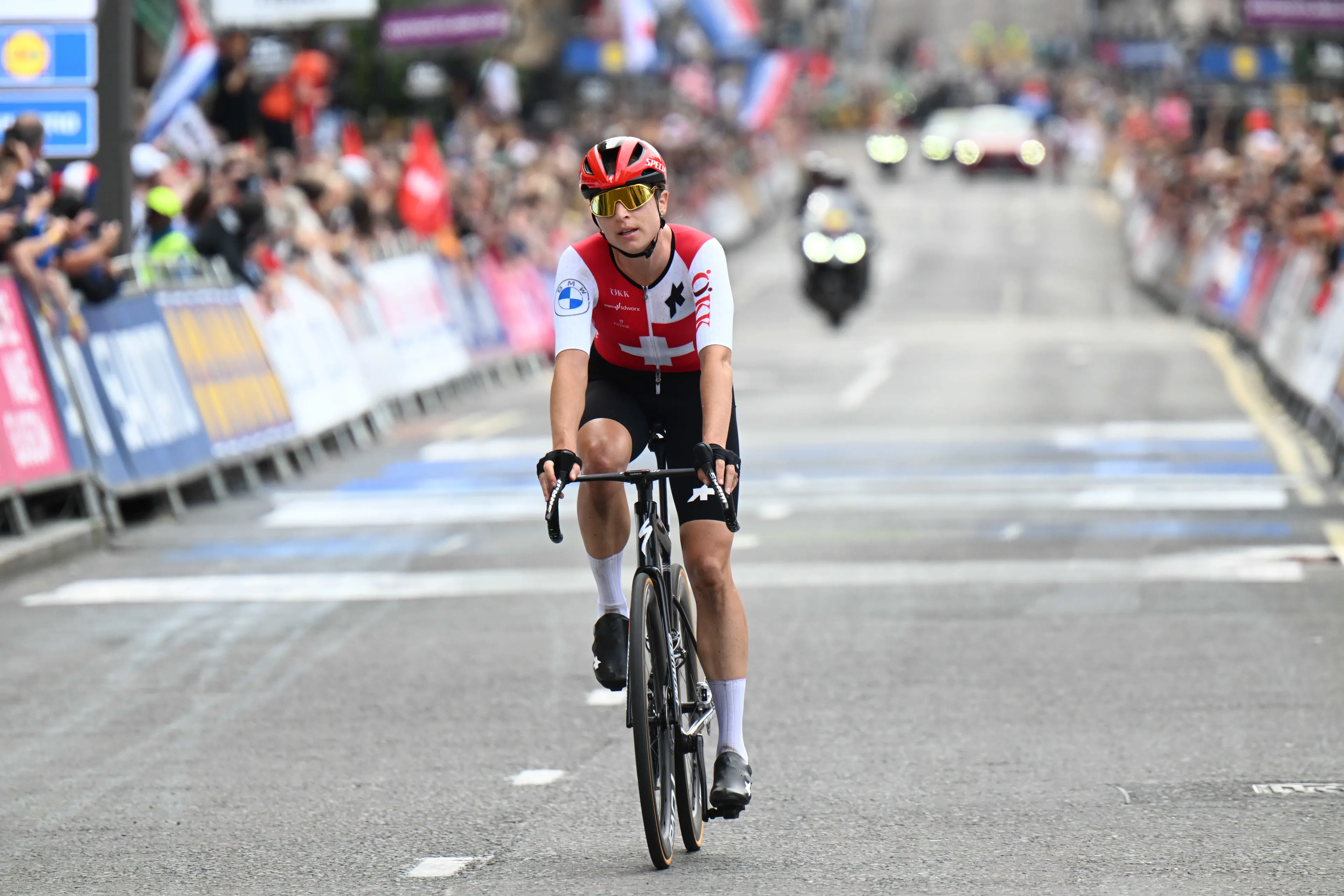 Swiss champion Marlen Reusser broke her jaw, ear canals and eight teeth in a nasty Tour of Flanders crash