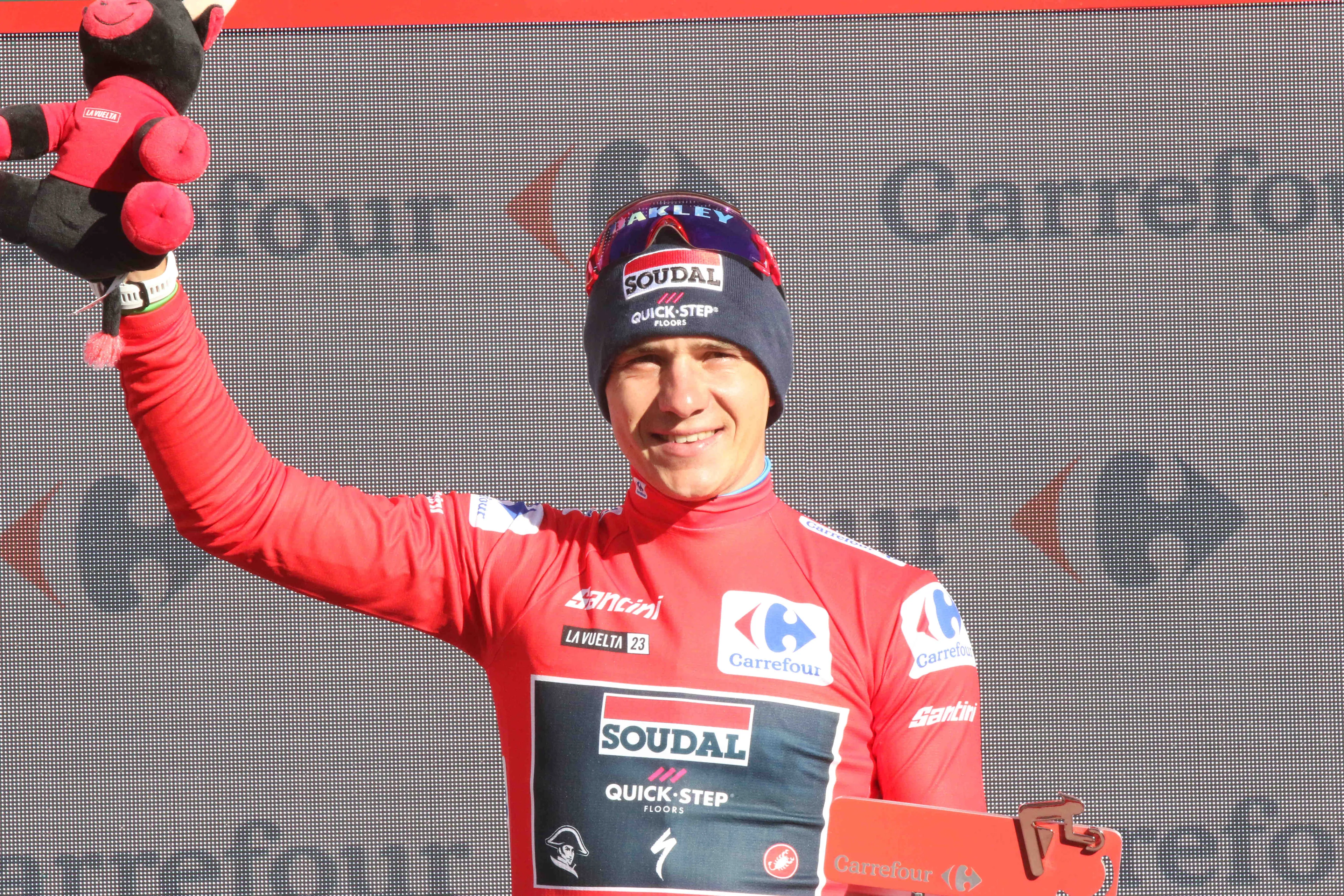 GC update Vuelta a Espana | Remco Evenepoel moves into race lead ahead of Mas; Thomas, Dunbar and Landa drop down GC