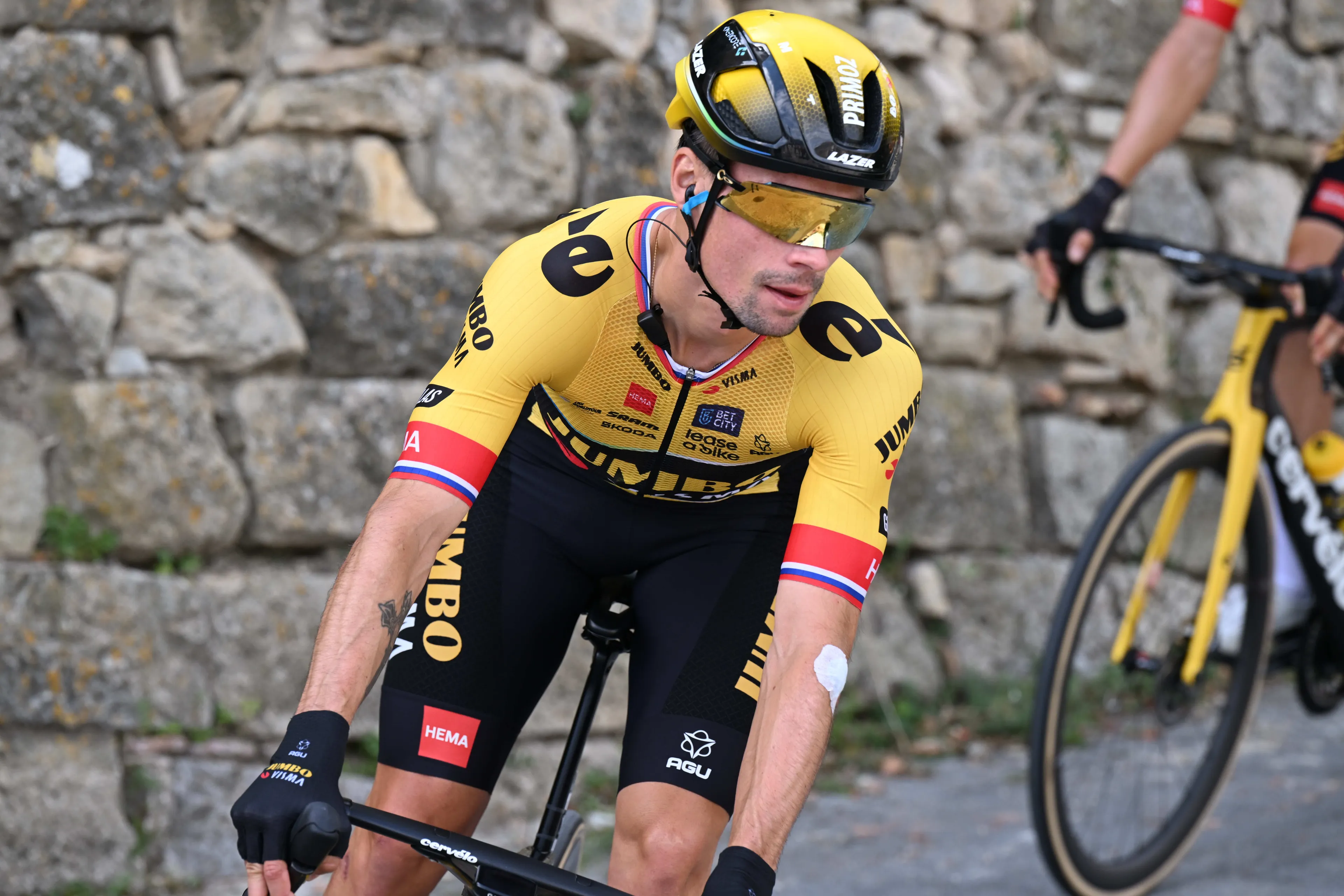 "Estou disposto a ficar com ela, mas não acho que ele ma quer dar" Primoz Roglic sobre se espera ou não que Remco Evenepoel abandone a camisola vermelha