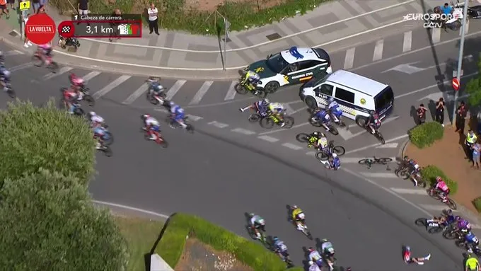 VIDEO: Milan Menten's hopes of Vuelta stage win denied by heavy crash 3km from the line