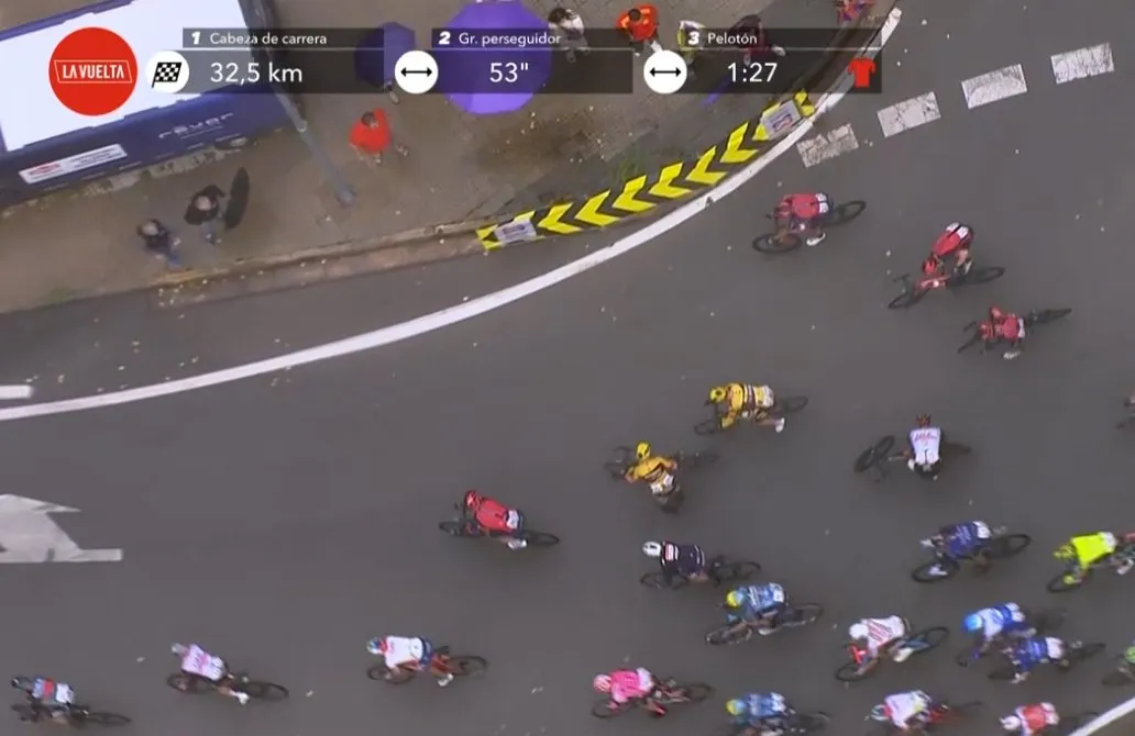 VIDEO: Primoz Roglic and Geraint Thomas tumble at Vuelta a Espana