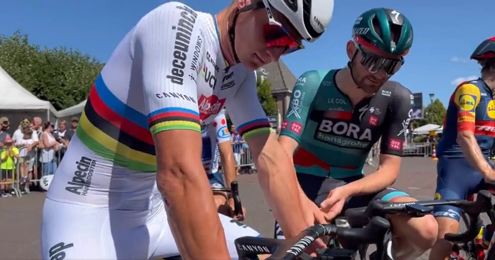VIDEO: Mathieu van der Poel wears new Rainbow Jersey for first time at Etten-Leur