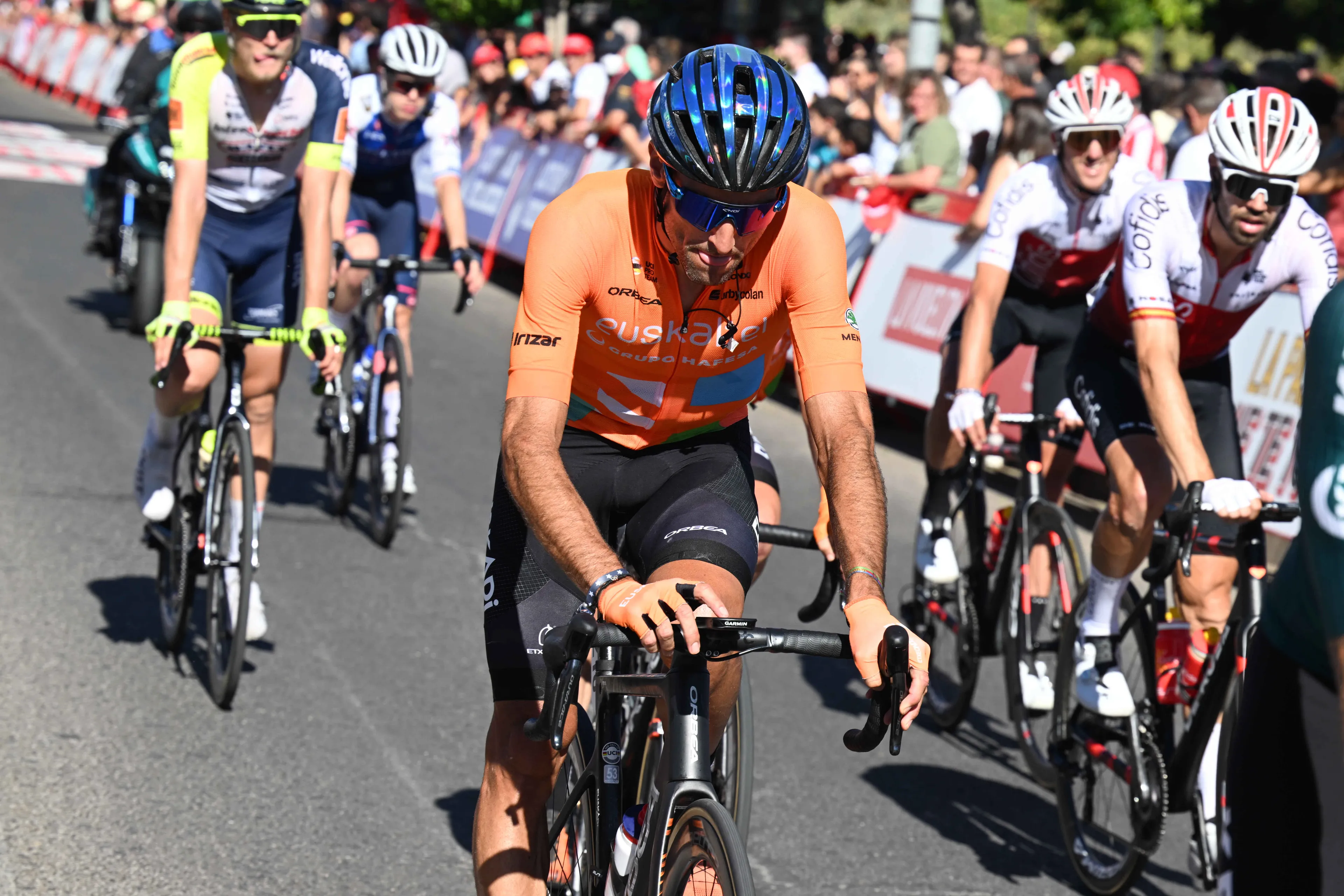 Luis Angel Maté percorre 250 km entre Bolonha e Filottrano em prol da segurança rodoviária e do seu malogrado amigo Michele Scarponi.