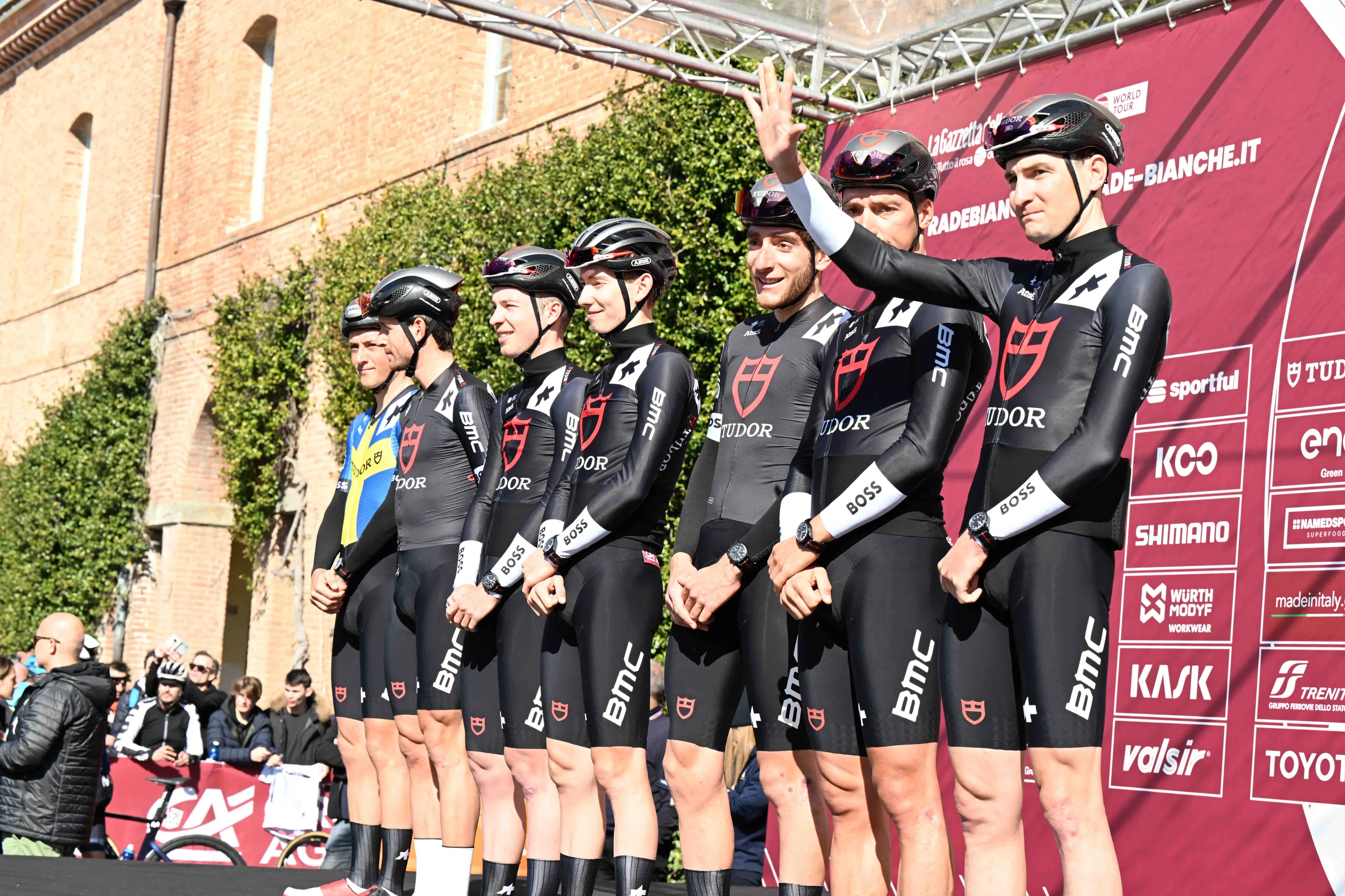 A Tudor Pro Cycling não está demasiado interessada na licença World Tour disponível: "Estamos empenhados no nosso plano a longo prazo para alcançar esse estatuto"