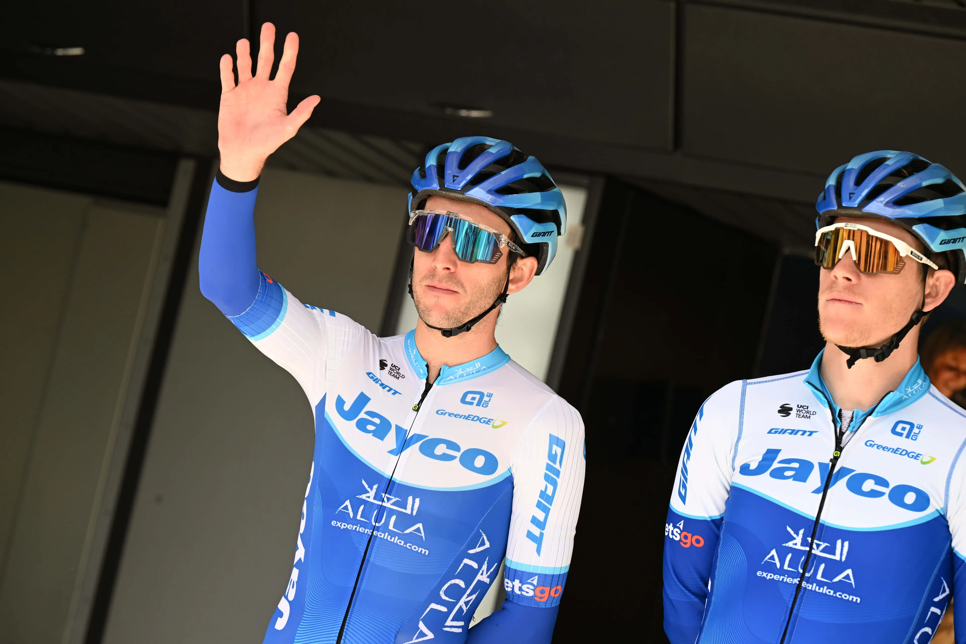 Lista de partida final oficial da Coppa Agostoni com Hirschi, Zana, Velasco, Lafay, Leknessund e Simon Yates