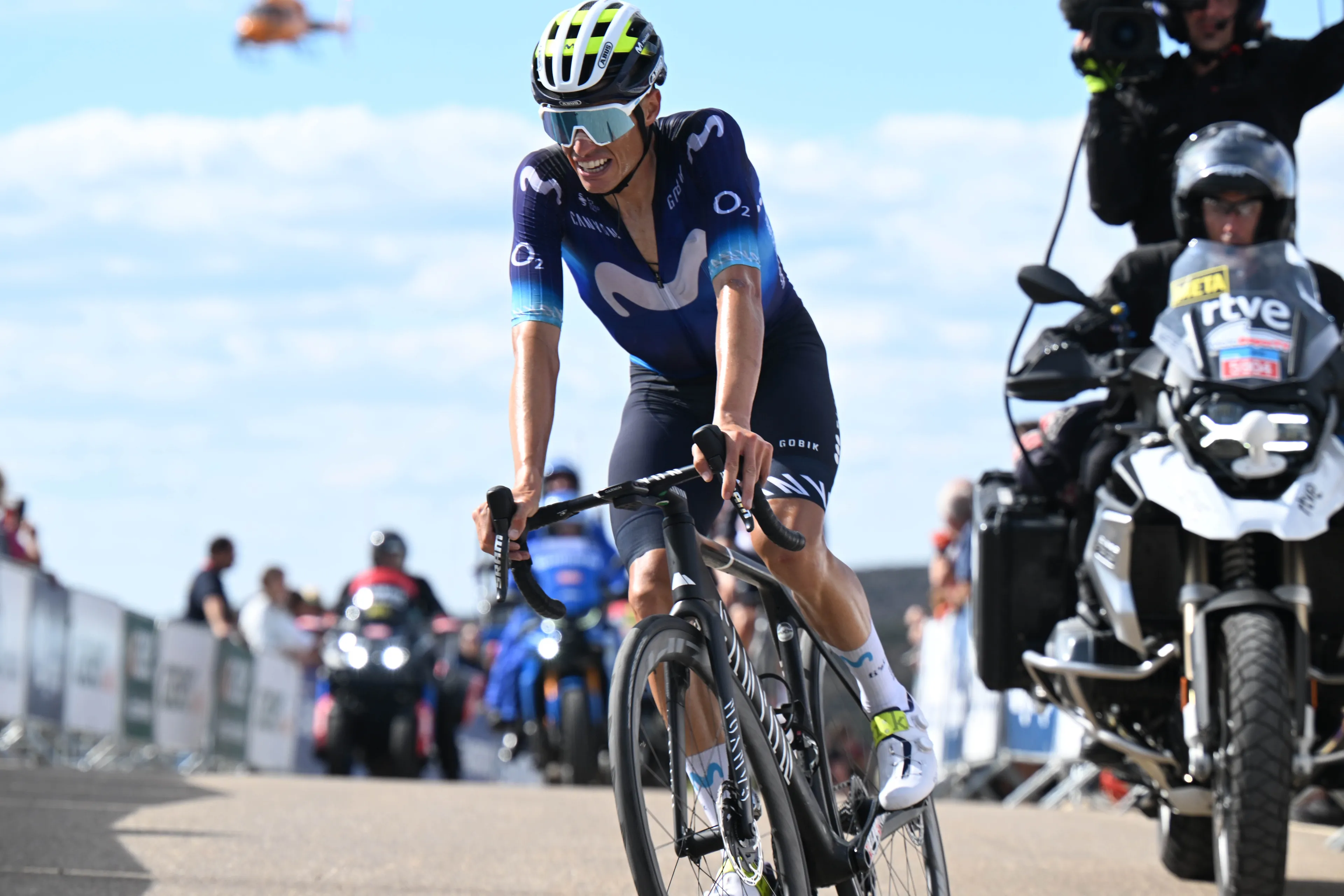 Enric Mas: "Jumbo terá de sacrificar Kuss para poder ganhar a Vuelta com Roglic ou Vingegaard"