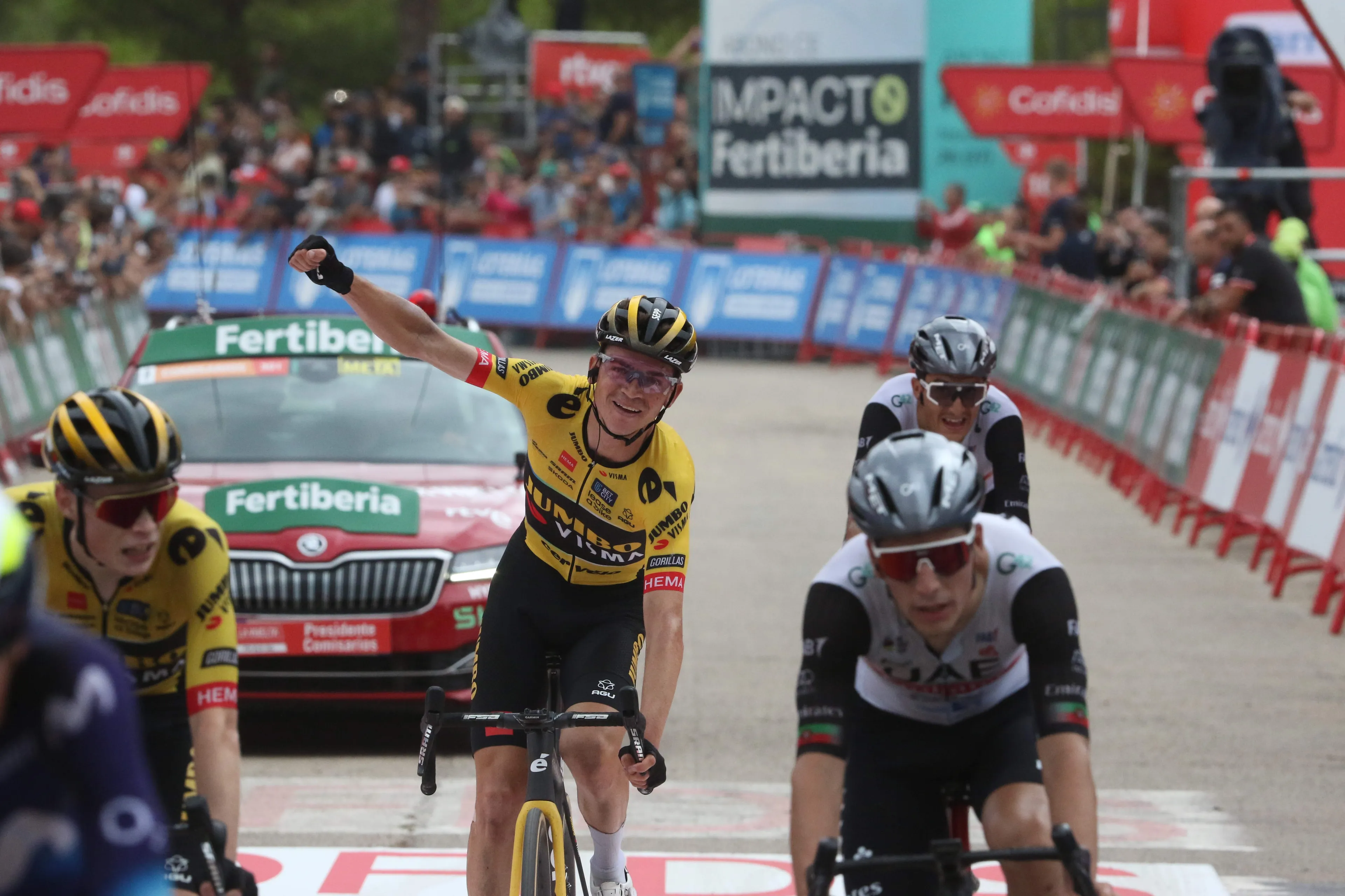 Sepp Kuss, new leader of the Vuelta, on whether he can win it: "We'll see, but it was super impressive"