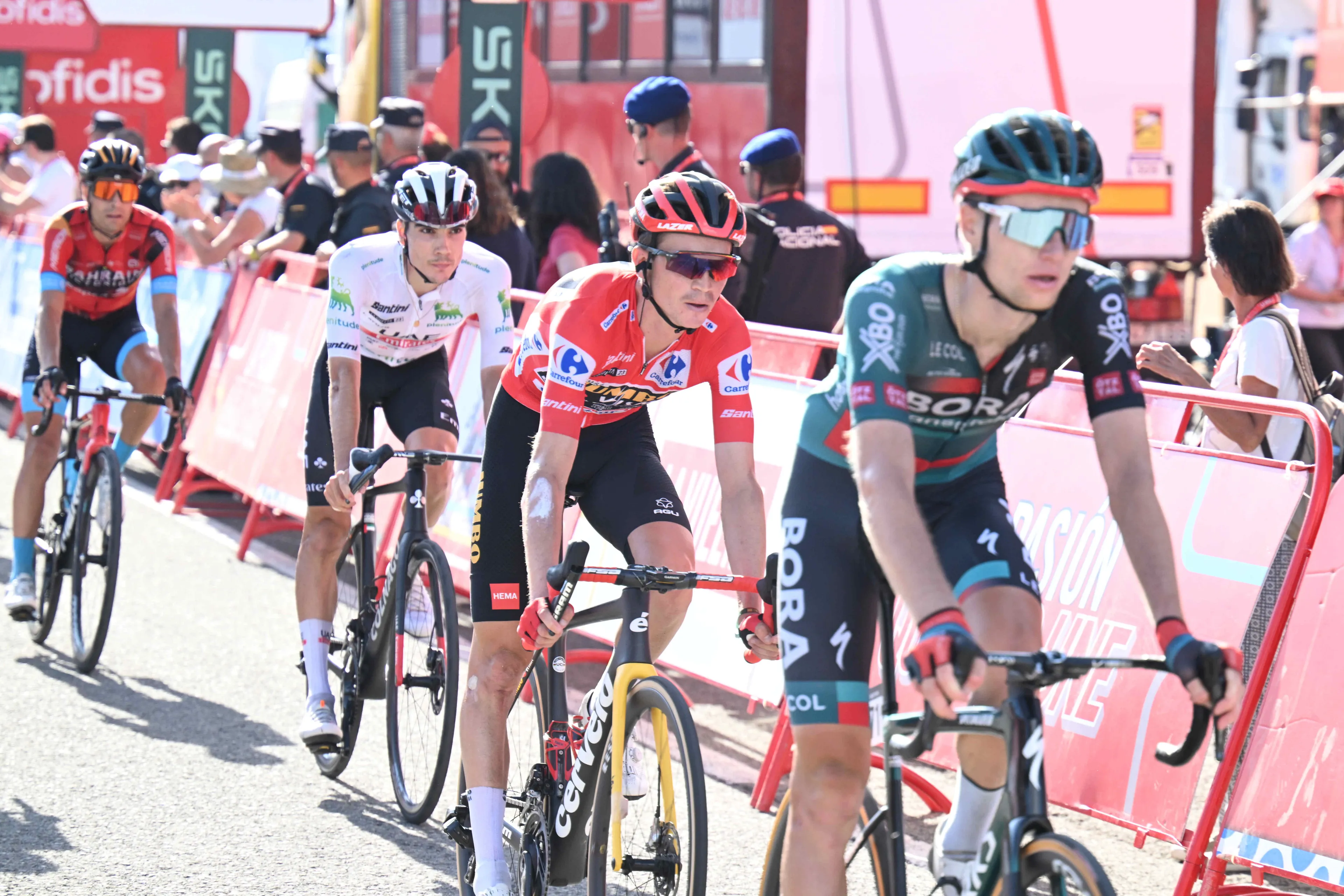 "There is hardly a better way to fight back" - Sepp Kuss impressed by Remco Evenepoel