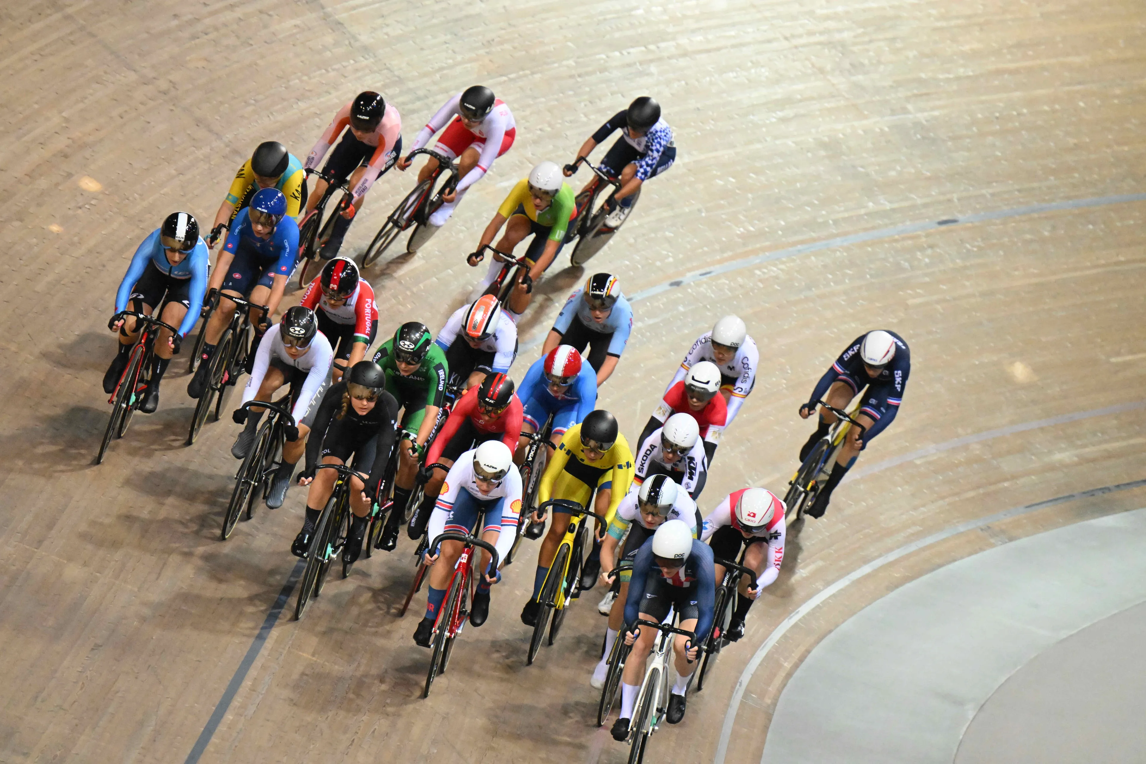 Katie Archibald elogia a nova Liga dos Campeões de Pista da UCI: "Esta série é um marco para a existência de um ciclista de pista profissional".