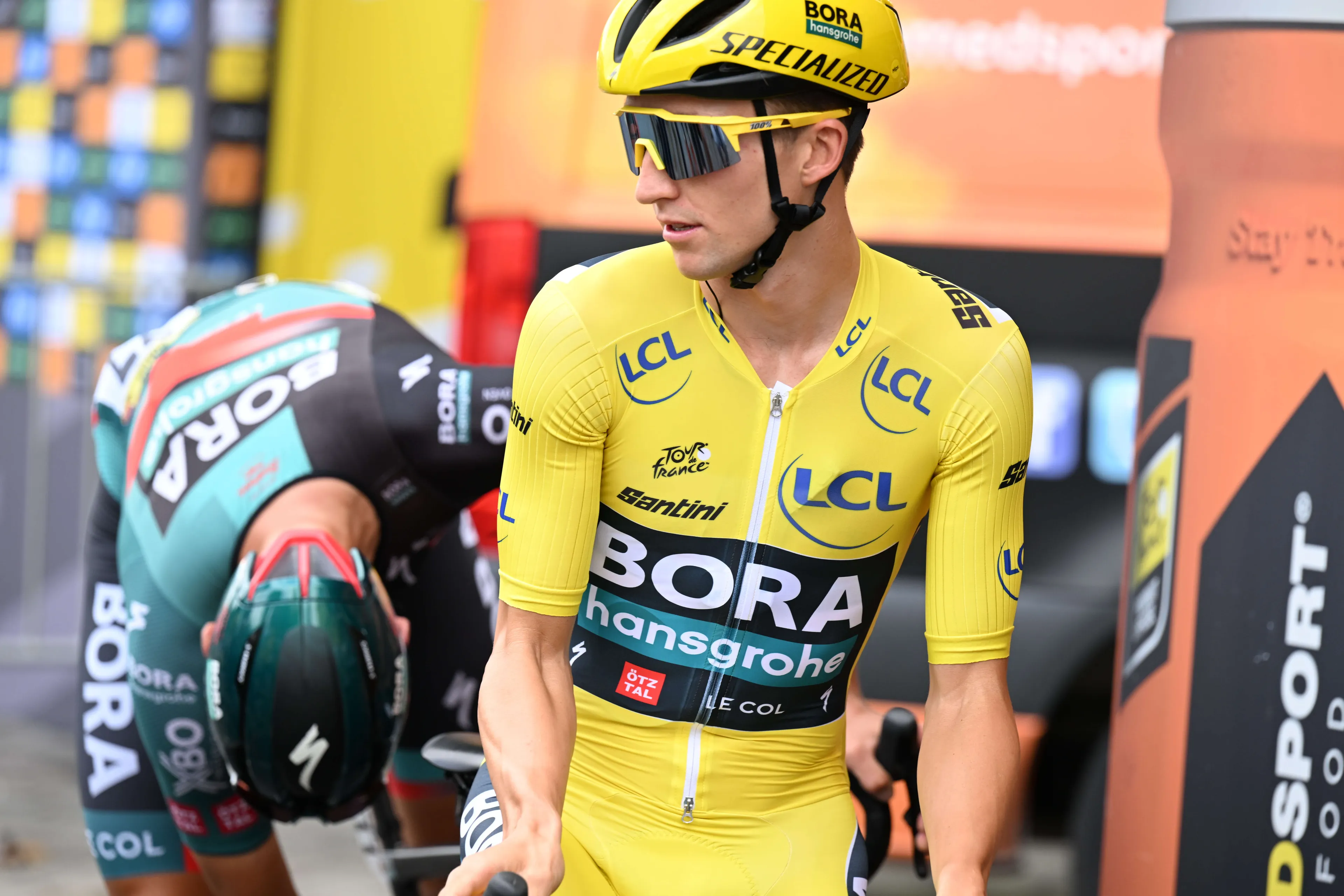 Jai Hindley consciente da responsabilidade acrescida ao lado de Primoz Roglic no BORA - hansgrohe: "Todos têm de dar um passo em frente"