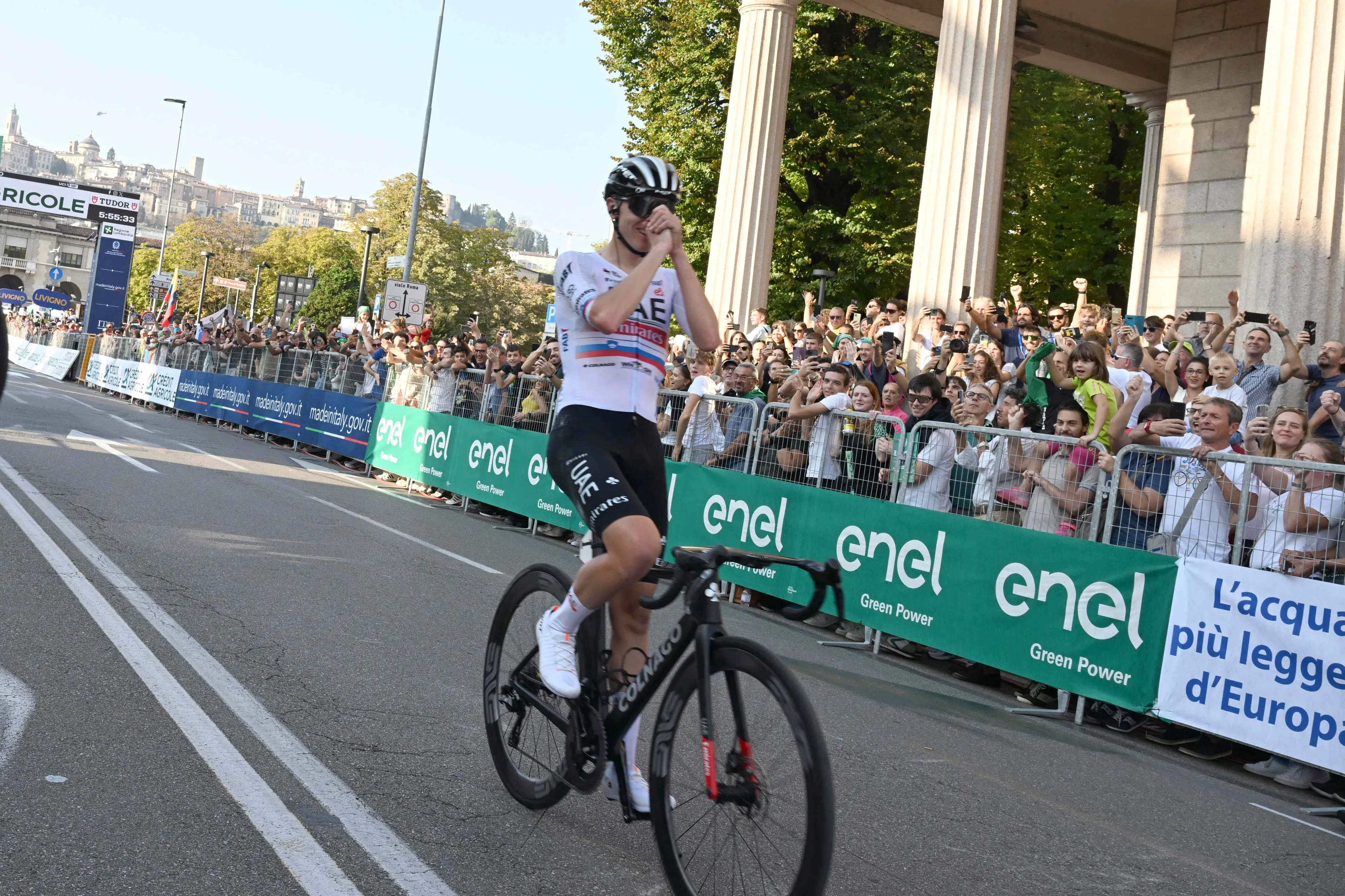 Not Jonas Vingegaard or Mathieu van der Poel, Adrie van der Poel believes Velo d'Or winner was clear: "Tadej Pogacar should have won that prize"
