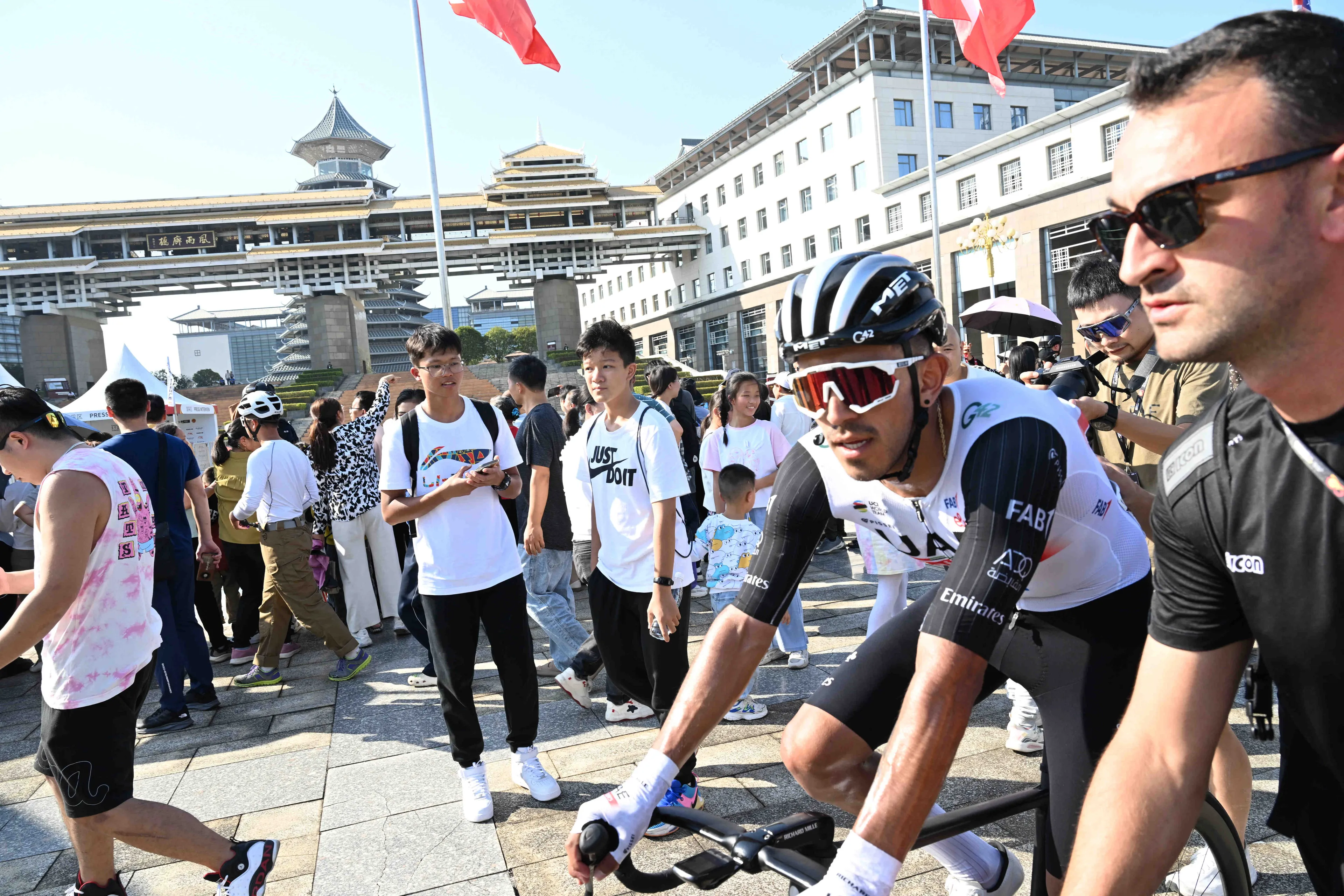 Thieves raid Juan Sebastián Molano's home in Colombia, stealing bikes and other valuable items