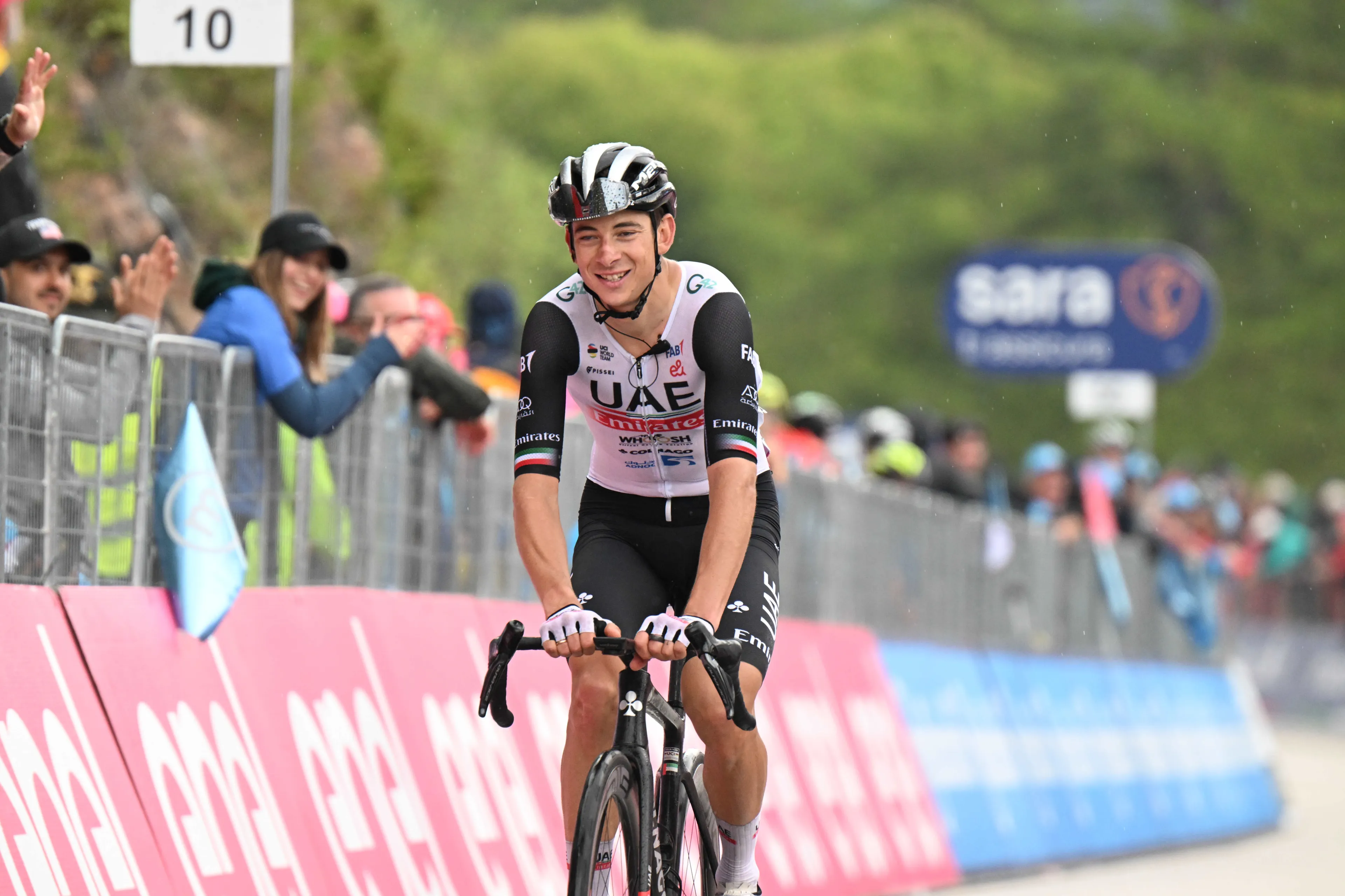 Mais oportunidades de liderança para Davide Formolo na mudança para a Movistar Team: "Demonstrei que posso ser mais competitivo nas Clássicas"
