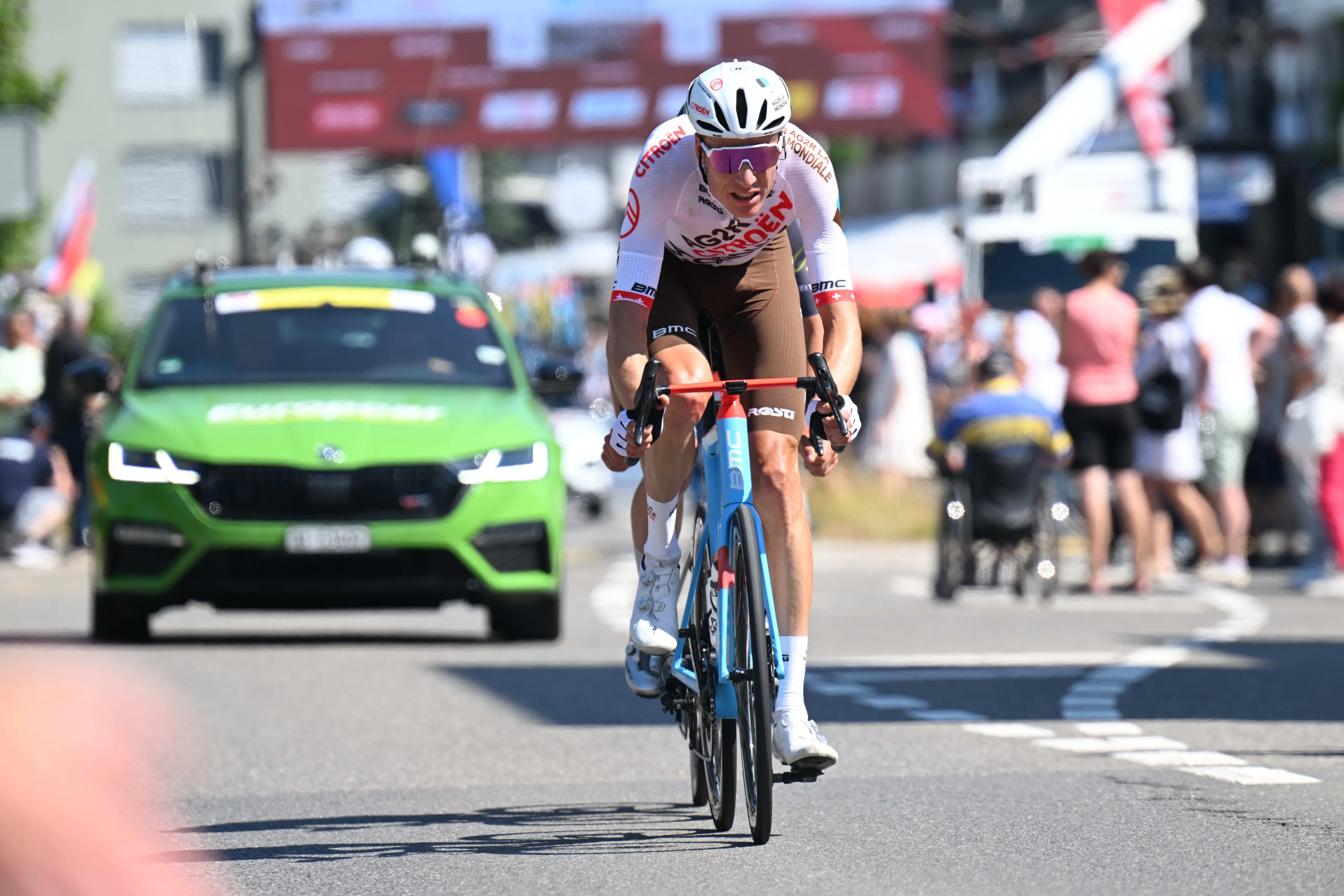 A vida familiar foi fundamental para a decisão de Michael Schär de se retirar do ciclismo profissional: "Estamos no longe de casa mais de 200 dias por ano. Isso não é muito compatível com uma família jovem"