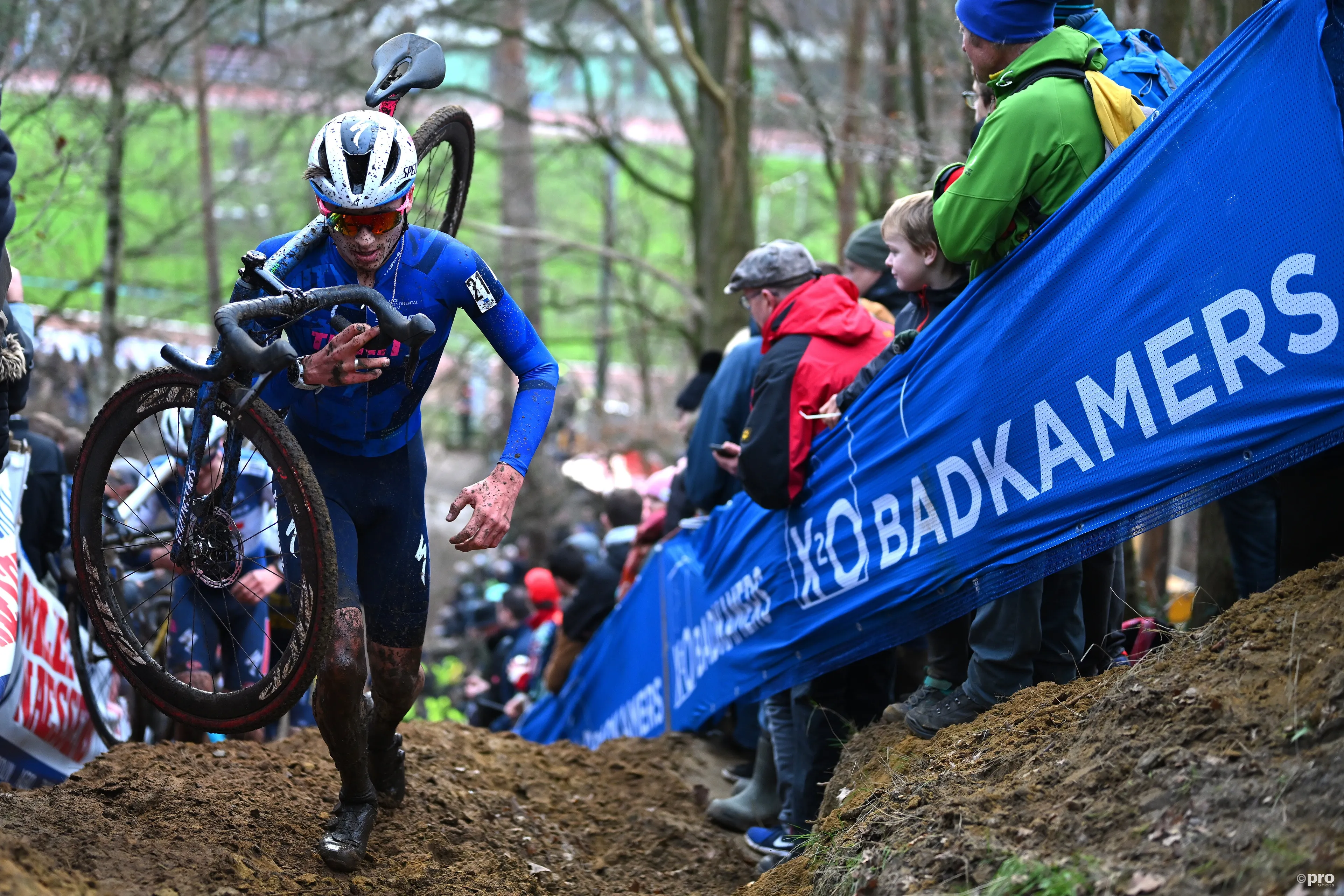 Cameron Mason é segundo no Superprestige Boom com exibição de encher os olhos: "Estou um passo mais perto da vitória"