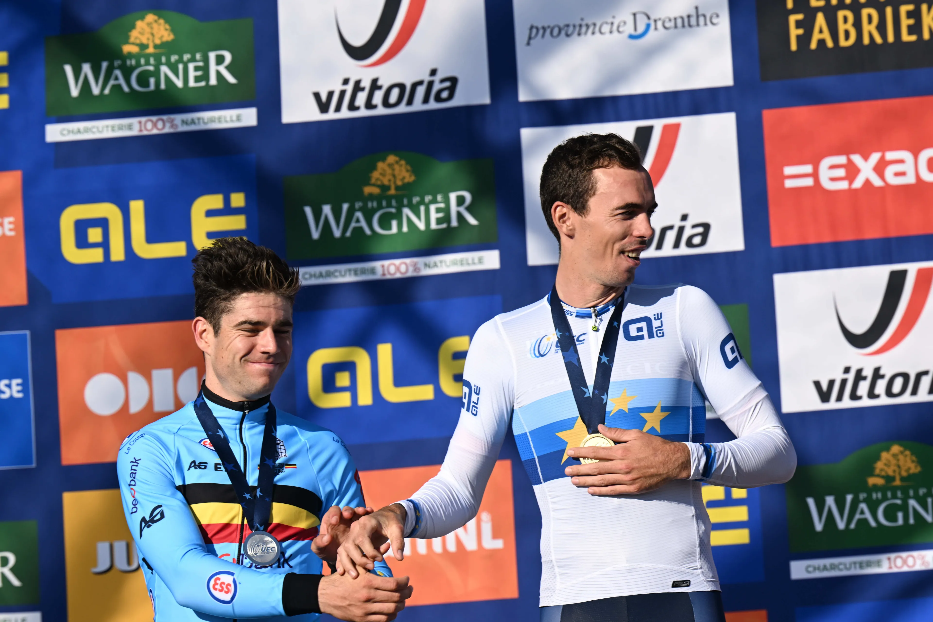 Christophe Laporte sobre van Aert: "Não tenho medo de dar tudo por Wout"