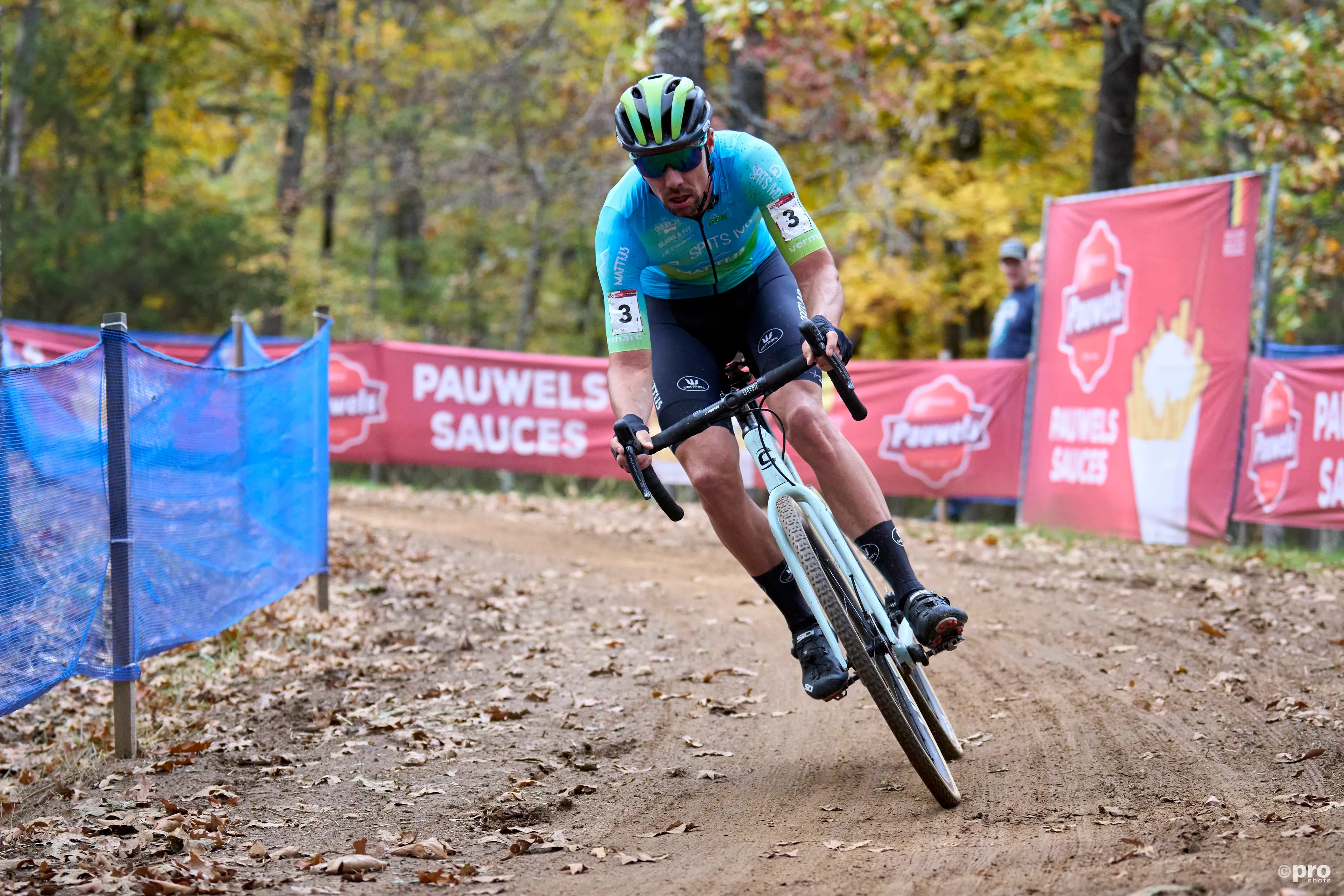 Vincent Baestaens, antigo campeão europeu júnior de ciclocrosse, põe fim à sua carreira profissional
