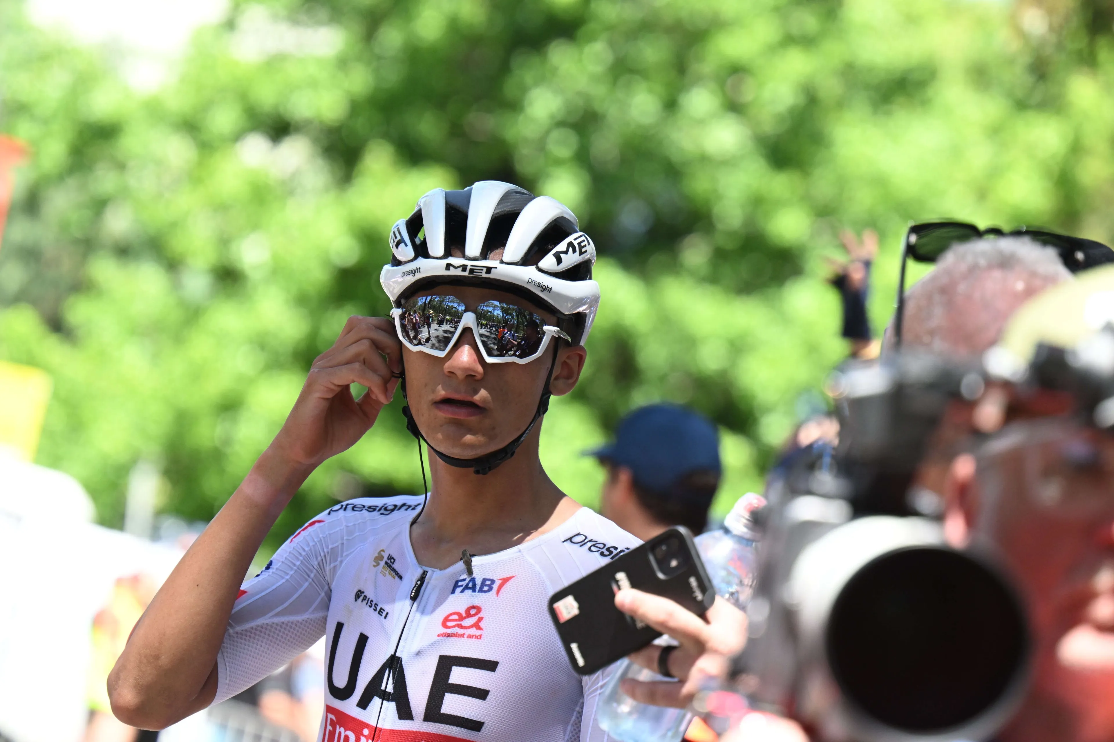 Medical Report and withdrawals Tour de Suisse 2024 - Update stage 4: Race leader Alberto Bettiol and Isaac Del Toro crash