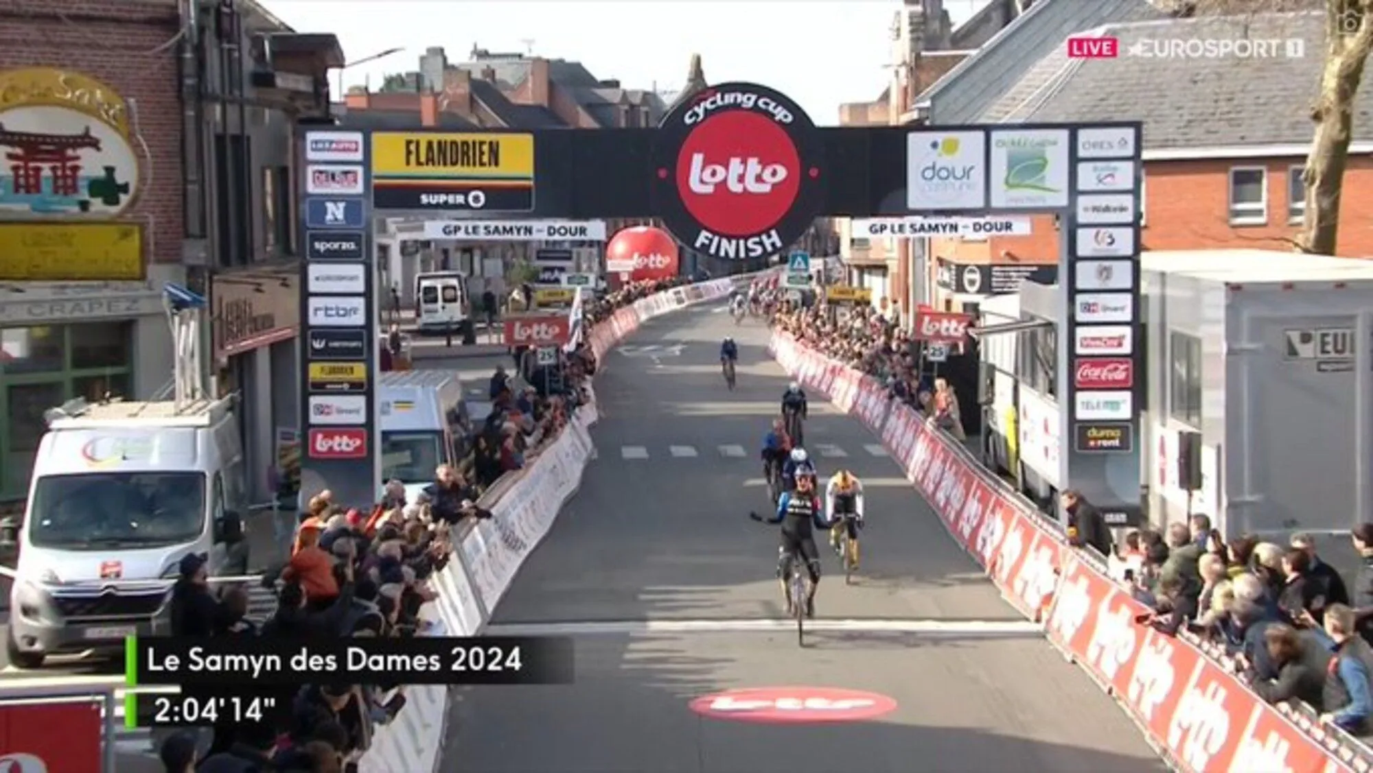 Vittoria Guazzini vence o Le Samyn 2024 feminino com uma fuga num final emocionante