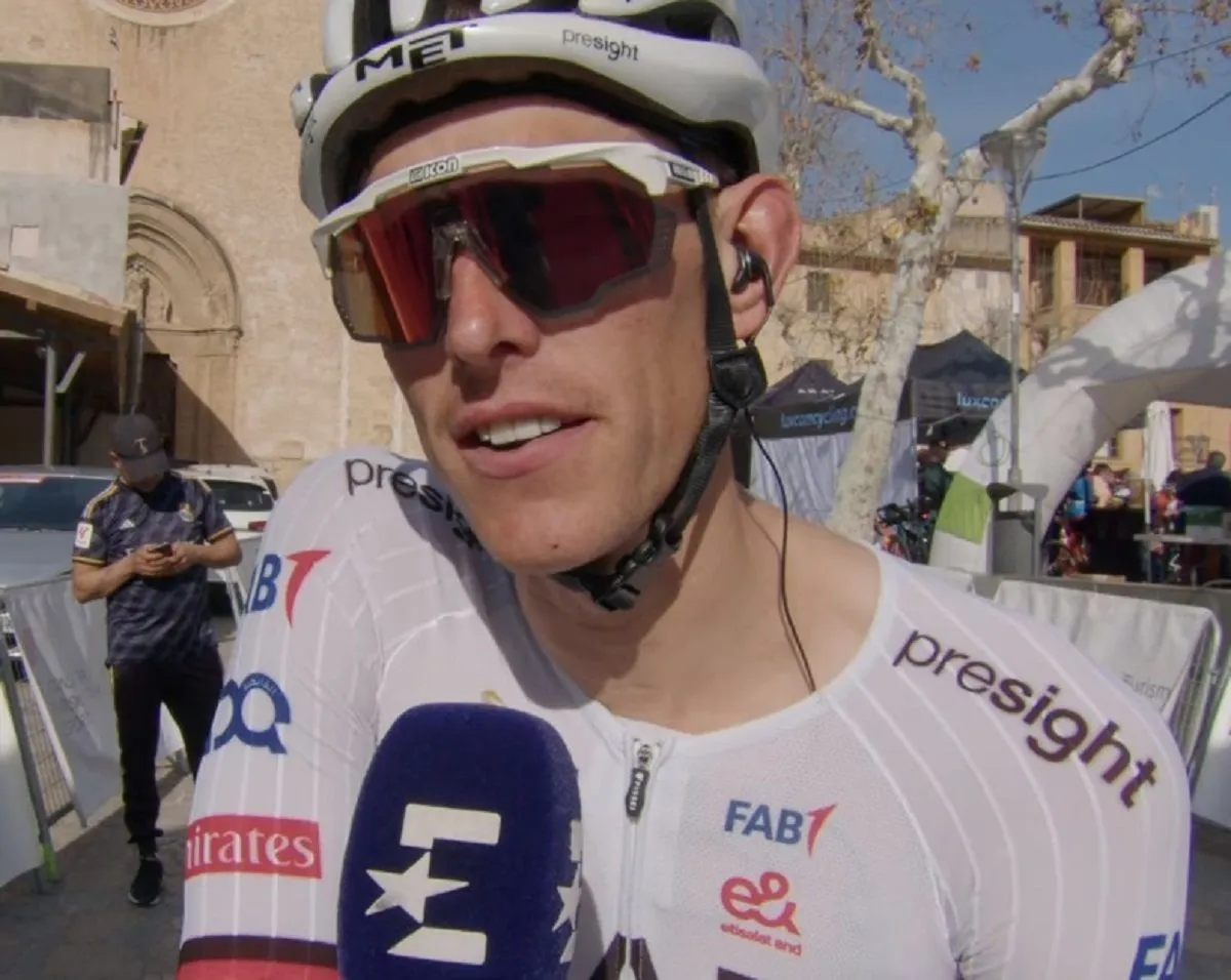 "Jan Tratnik was playing with me" - Nils Politt comes second after being edged out in sprint for the line at Omloop Het Nieuwsblad