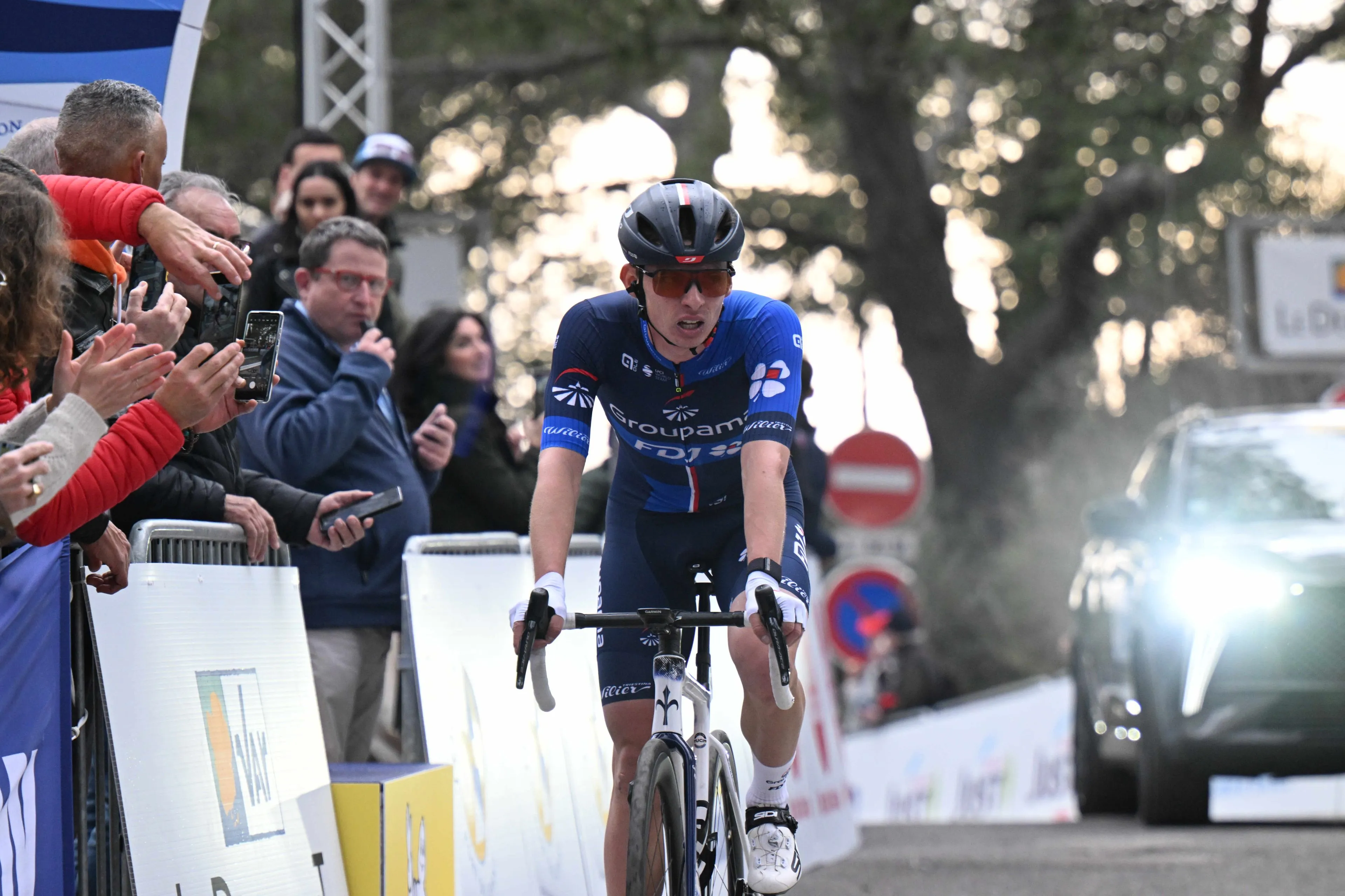 David Gaudu abandona o Paris-Nice e chega ao fim de uma semana azarada