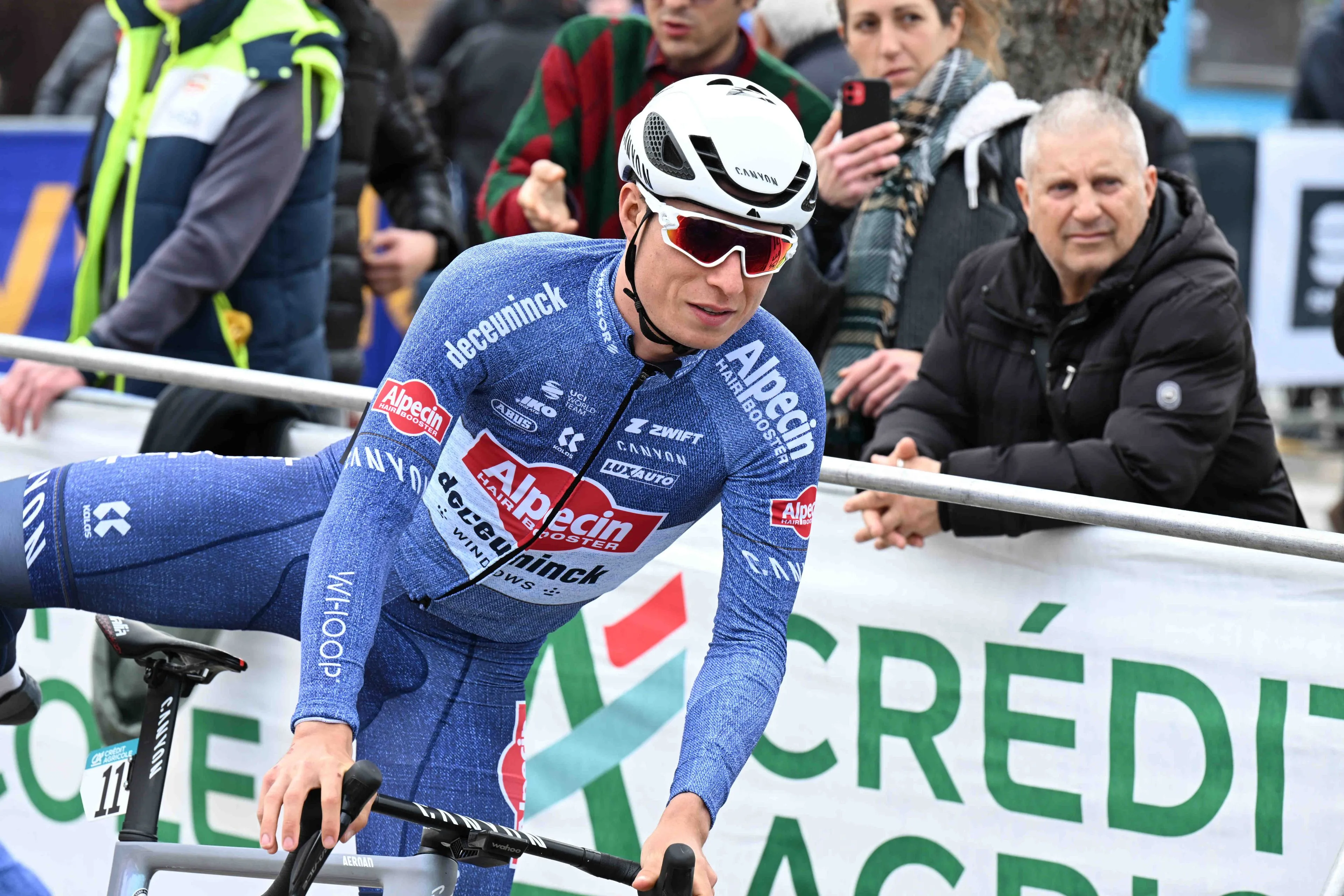 "I don't think it's a maneuver that justifies it" - Alpecin-Deceuninck boss fumes at Jasper Philipsen's stage 6 relegation at 2024 Tour de France